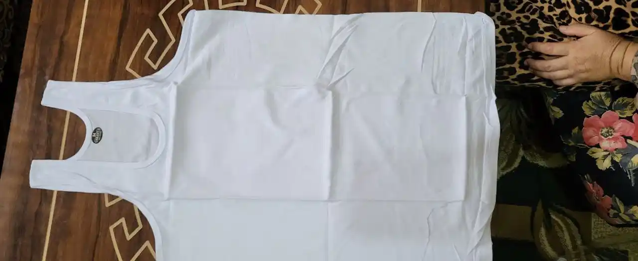 Erkaklar uchun choksiz maykalar, 100% paxta
