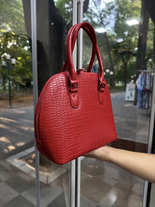 Ayollar sumkasi tabiiy charmdan Black Gator