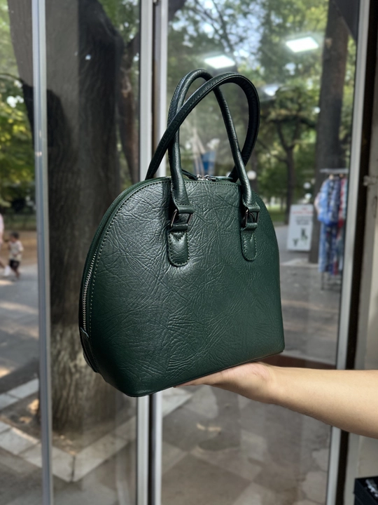 Ayollar sumkasi tabiiy charmdan Black Gator