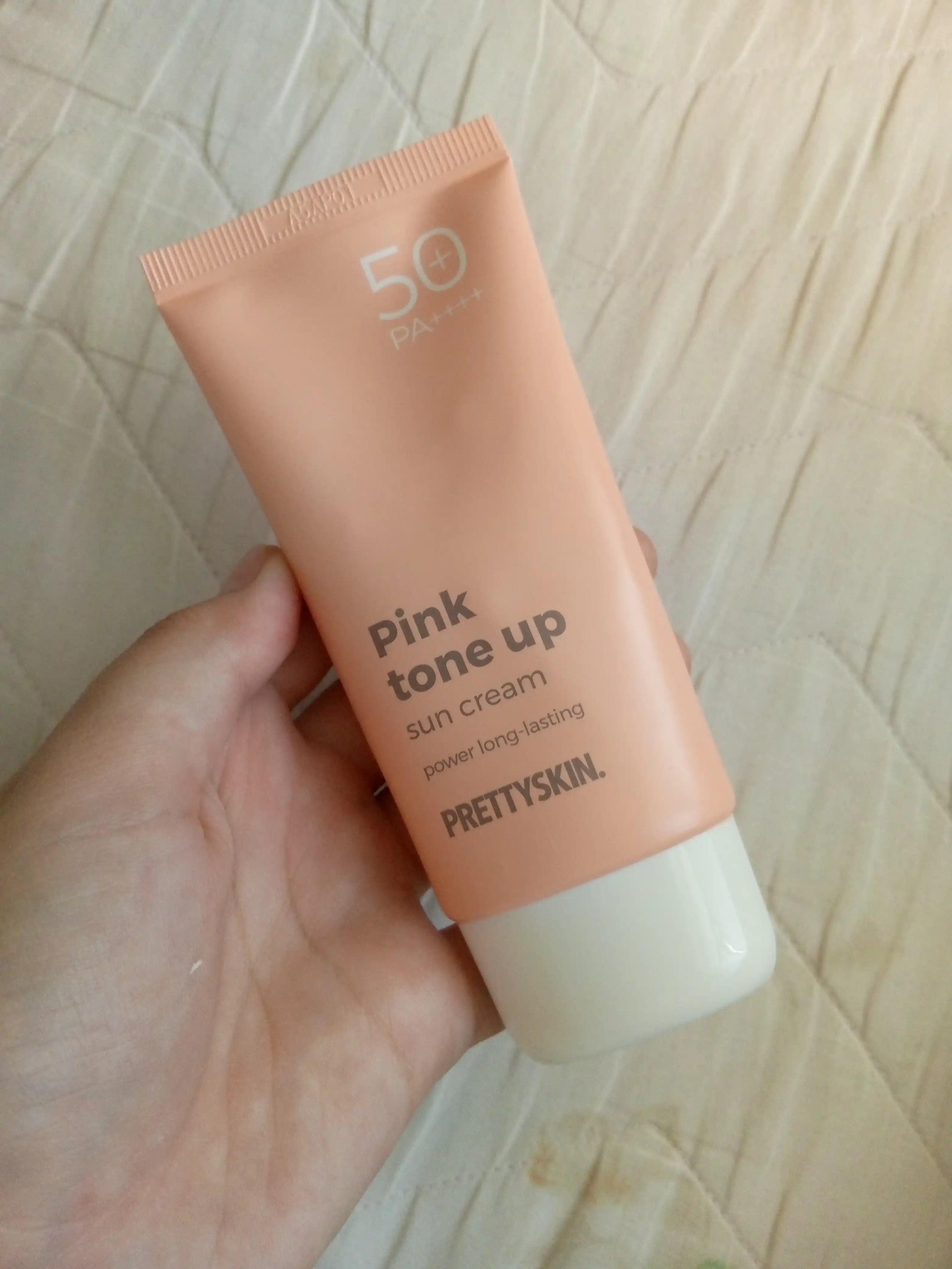 Quyoshdan himoyalovchi namlantiruvchi kremlar Prettyskin SPF50+ PA++++, 70 ml