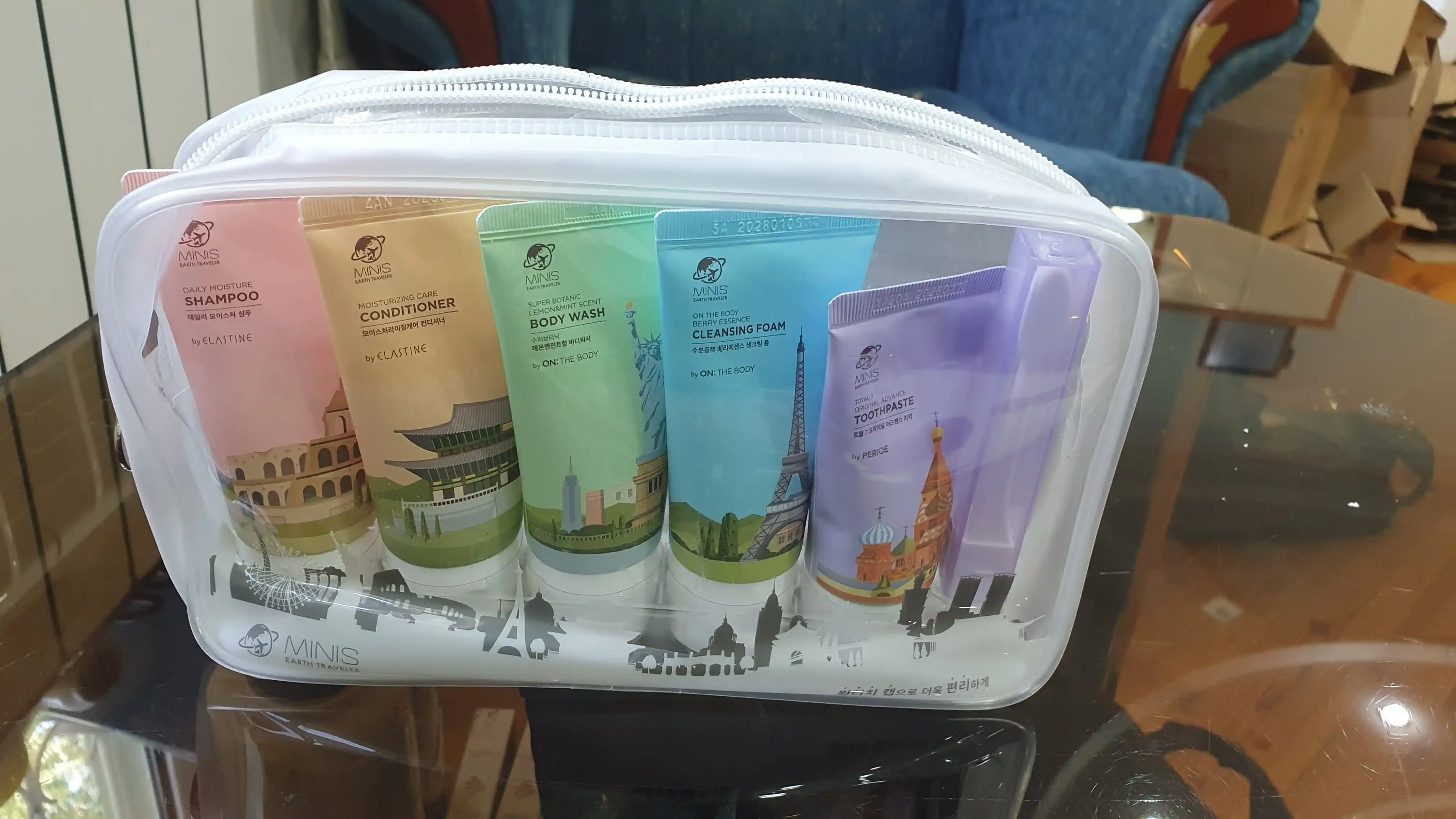 Universal kosmetika, gigiena sayohatlari to'plami LG H&H MINIS, 6 dona