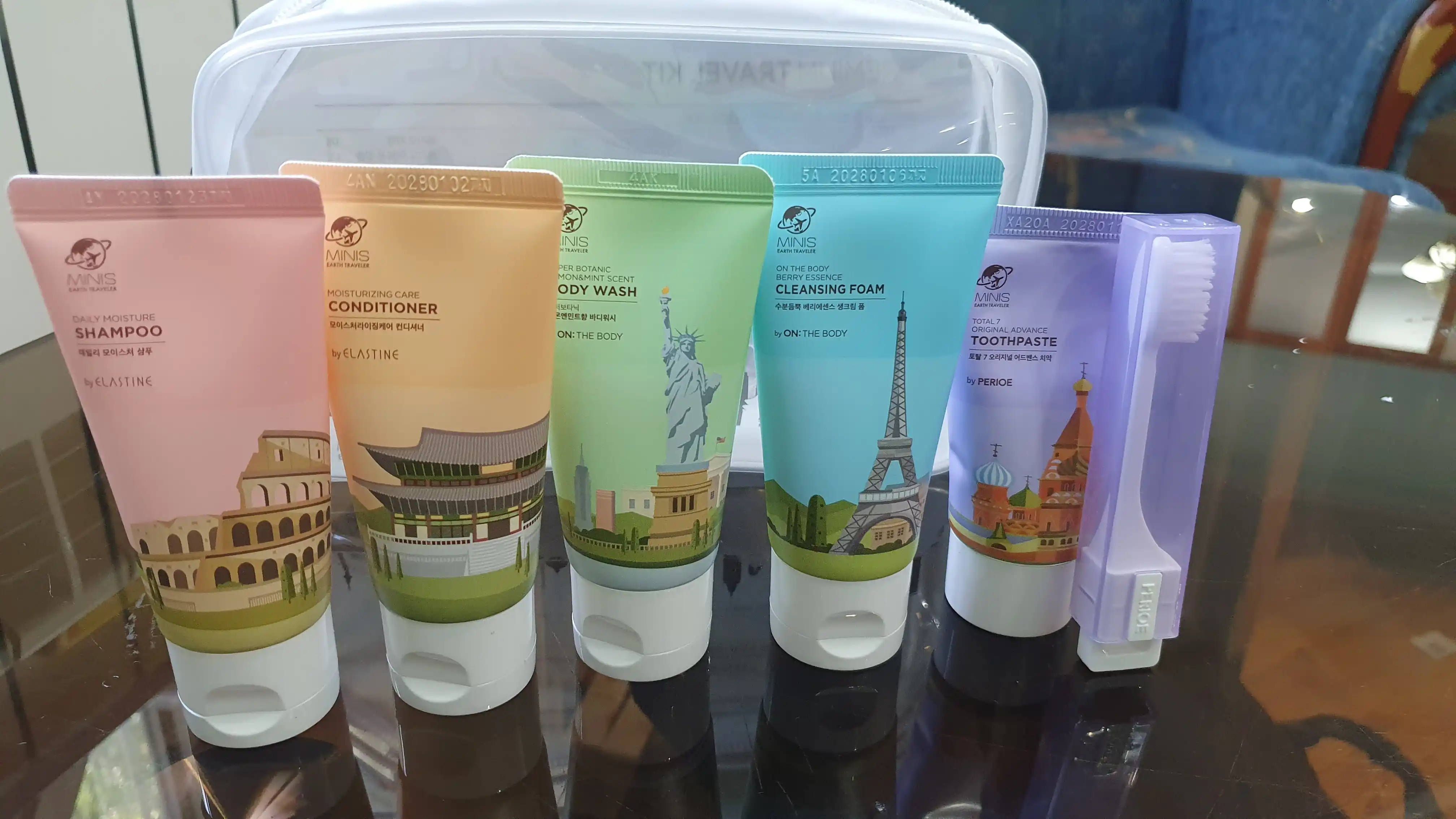 Universal kosmetika, gigiena sayohatlari to'plami LG H&H MINIS, 6 dona