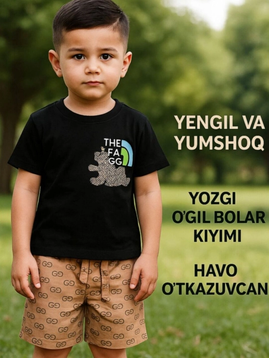O'g'il bolalar kiyimlari to'plami, shortilar va futbolkalar - 