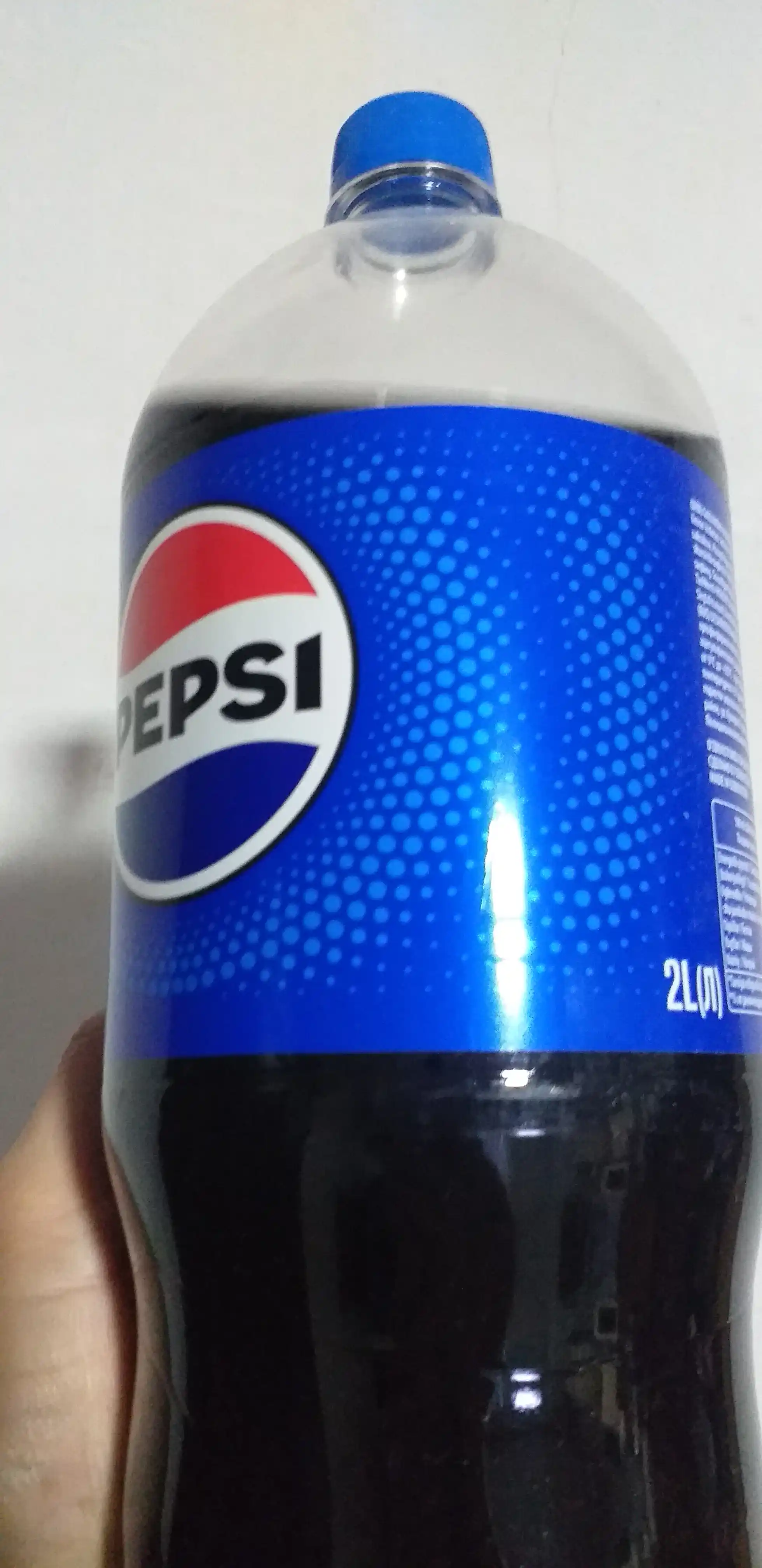 Gazlangan ichimlik Pepsi, 2 litr