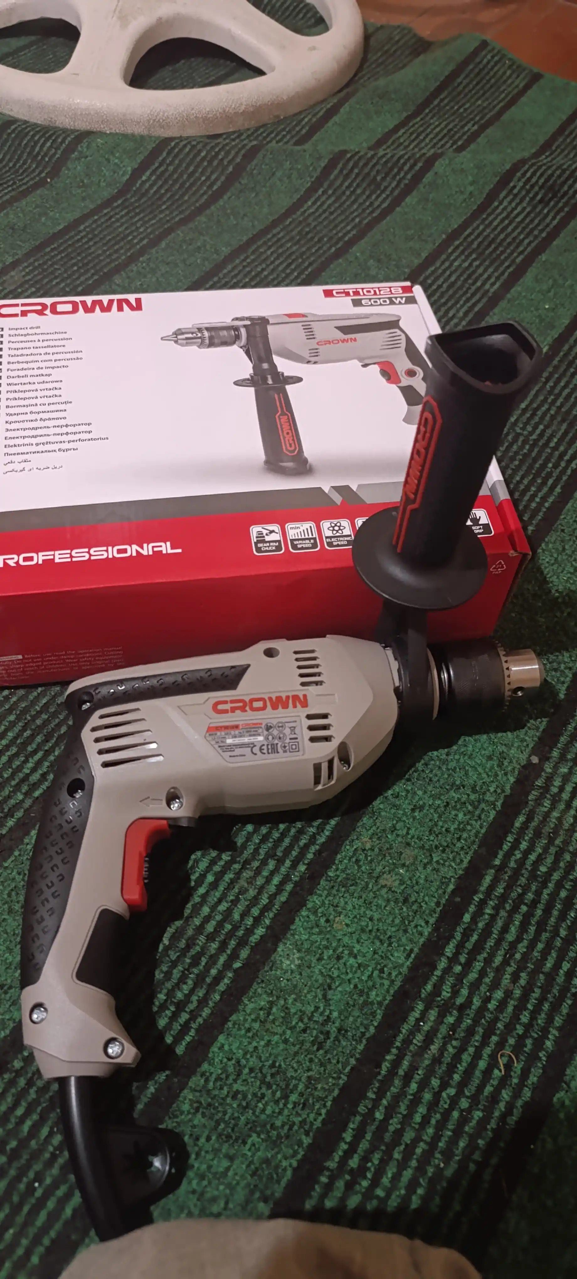 Дрель ударная CROWN CT10128, 600W
