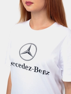 Белый