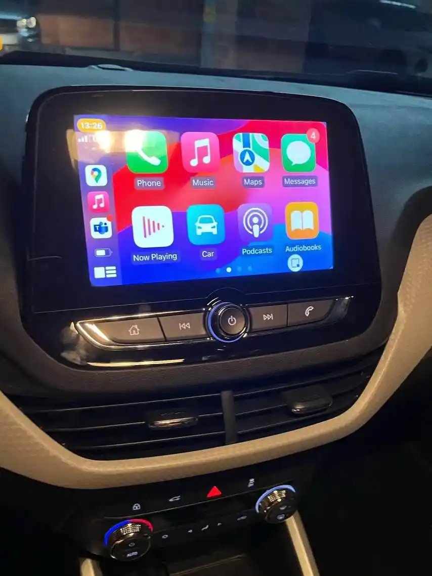 Беспроводной адаптер Carplay