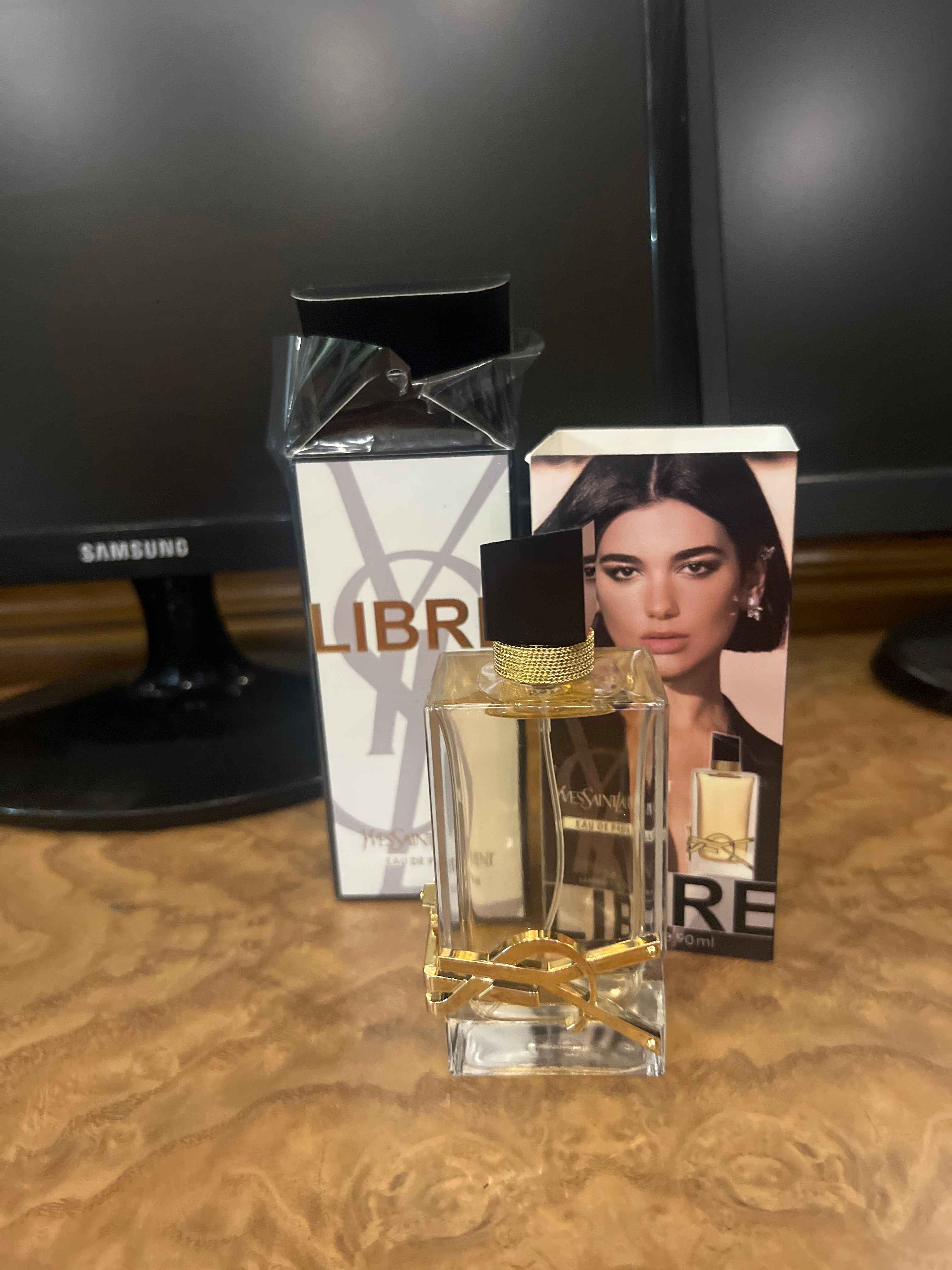 Ayollar uchun parfumlangan suvi LIBRE, 100 ml