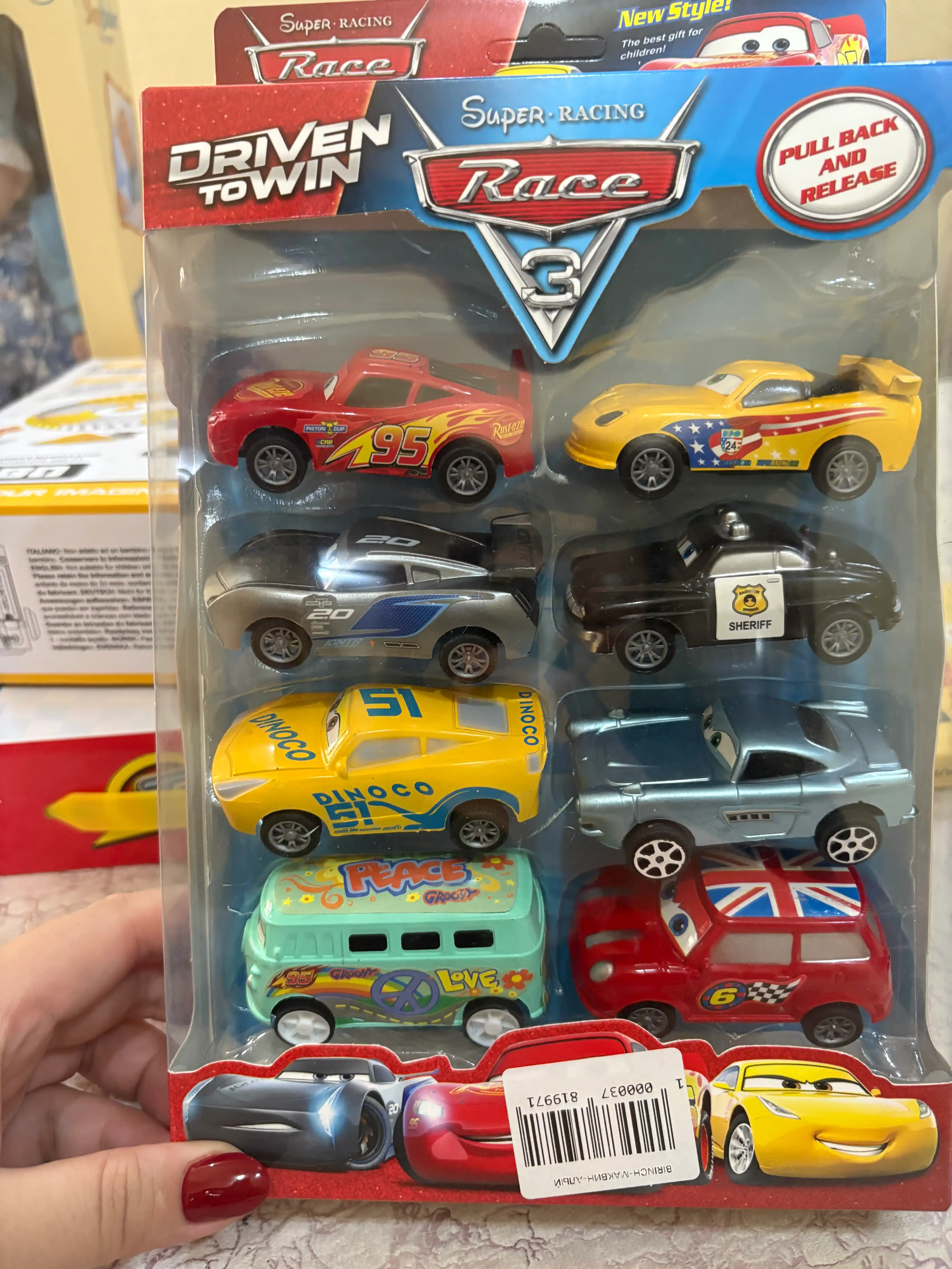 Inersion mashinalar to‘plami, Mashinalar, 8 dona, rivojlantiruvchi o‘yinchoq, Disney Cars 3+ uslubi, Makvin