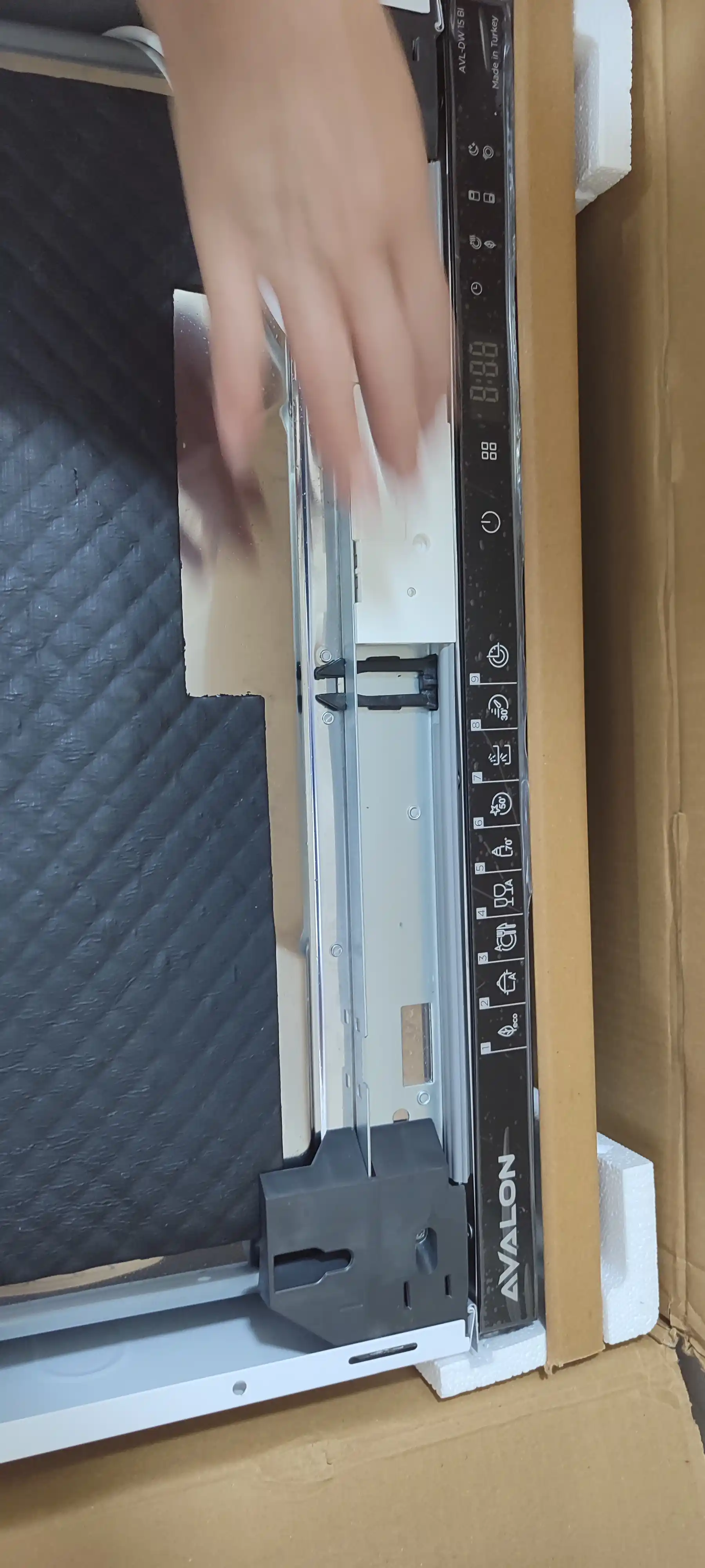 Встраиваемая посудомоечная машина AVALON AVL-DW 15 BI