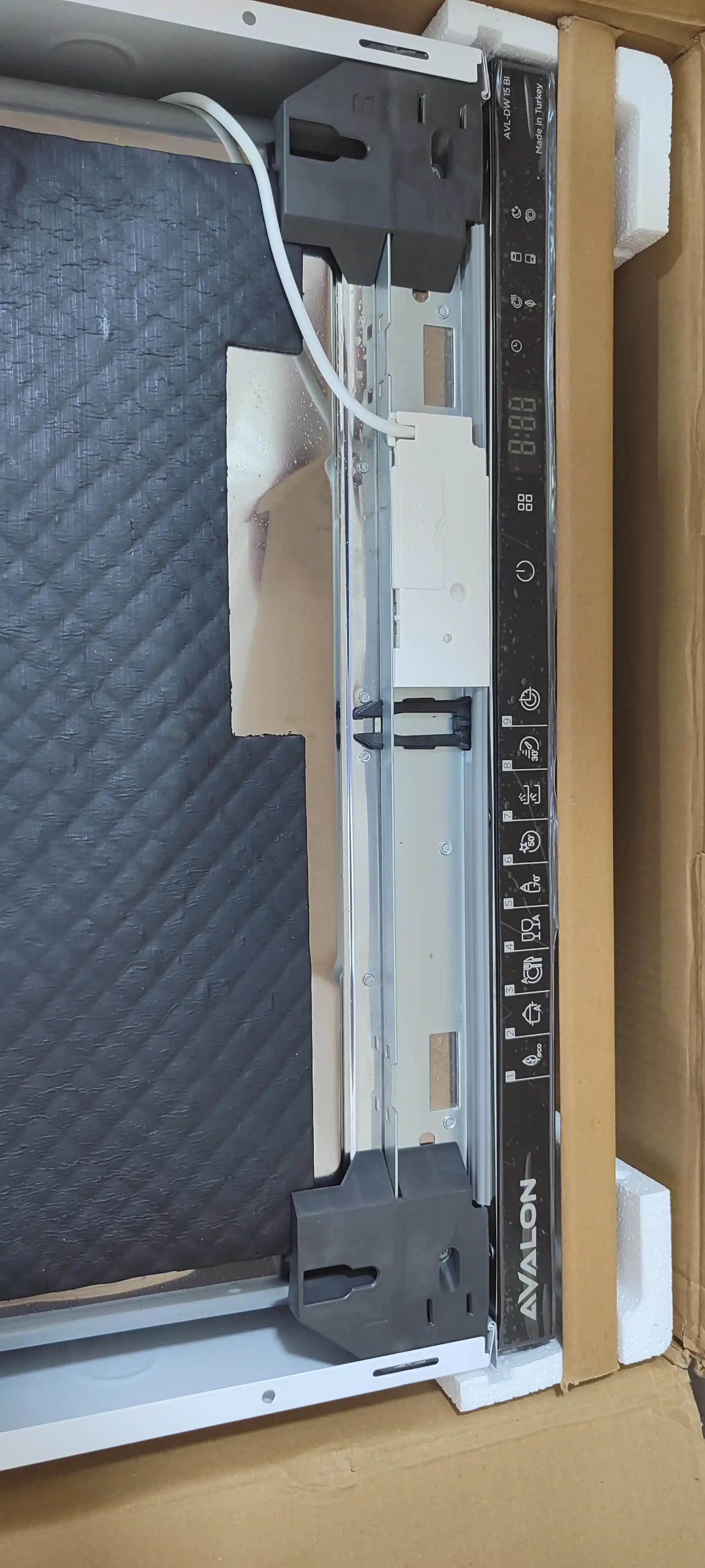 Встраиваемая посудомоечная машина AVALON AVL-DW 15 BI