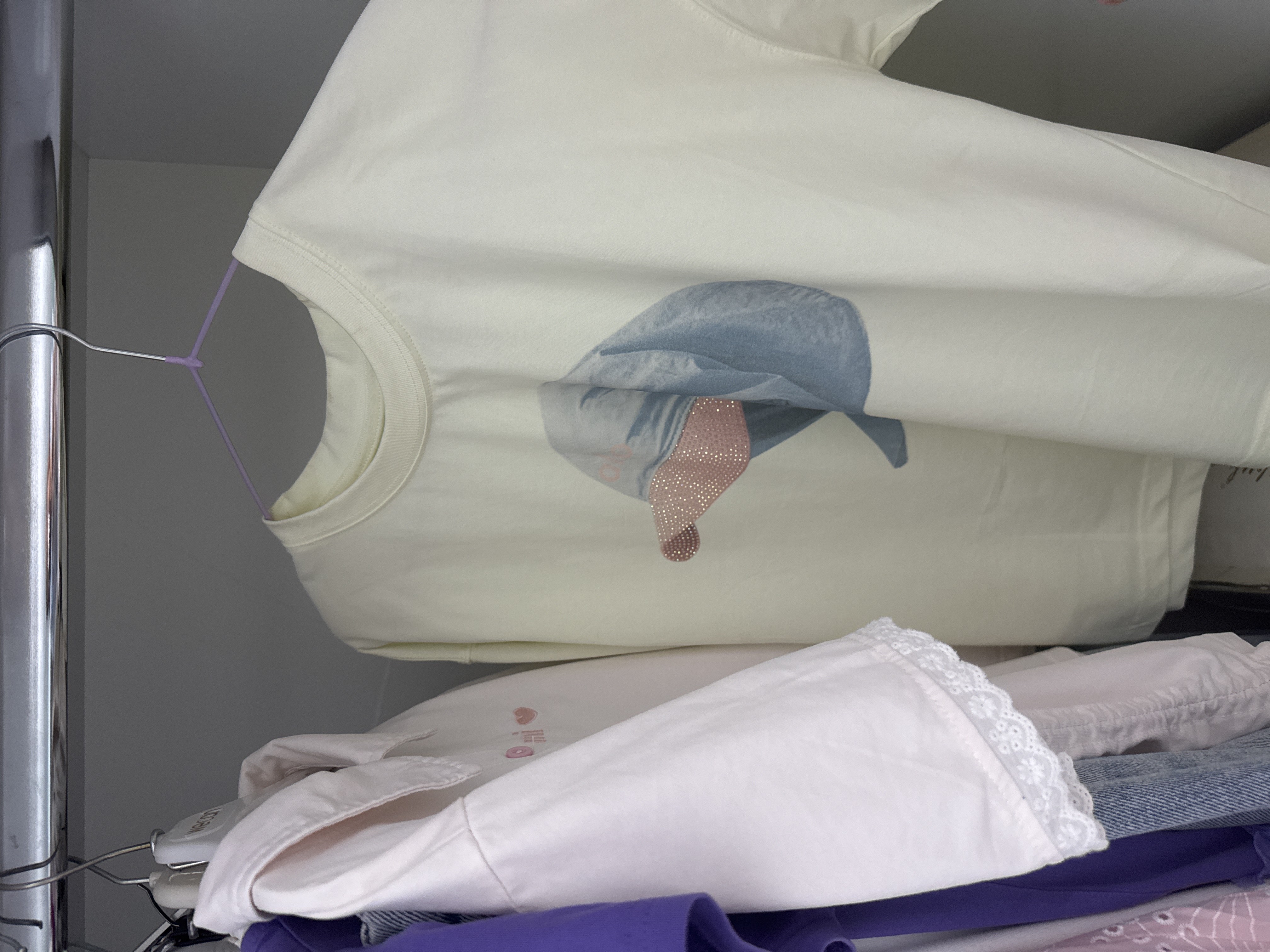 Ustki kiyim va shimlar uchun plastmassa, metall, turli rangdagi ilgichlar 1, 5, 10 dona