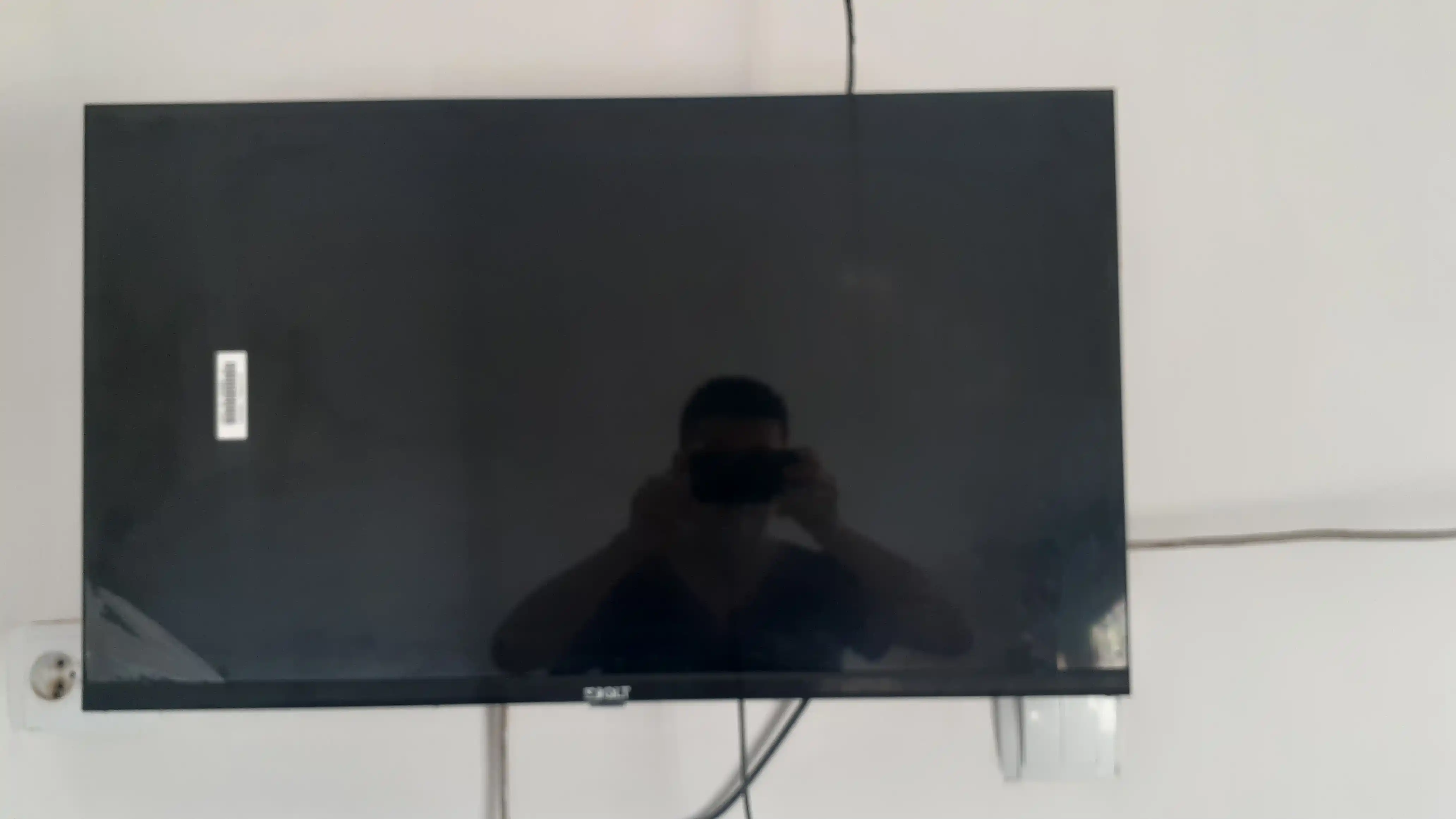 Телевизор QLT 32", 43" HD/Full HD SmartTV