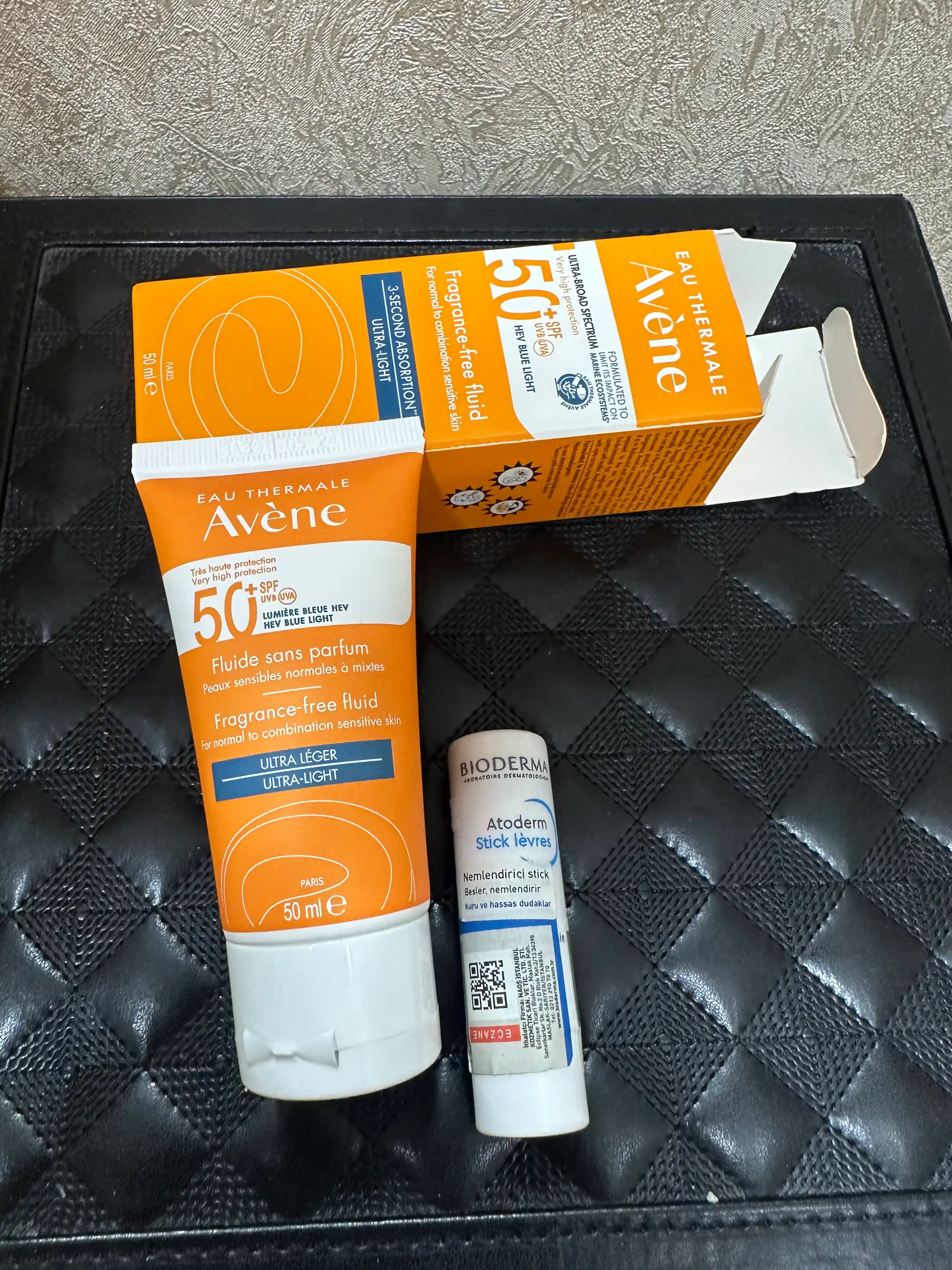 Quyoshdan Himoyalovchi Krem,Matt Tuzilmali,Suvga Chidamli-Avène Ultra-Light Fluid  SPF 50+
