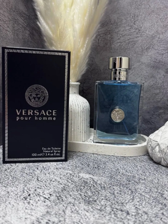 Xushbo'ylangan suv Versace Pour Homme, 100 ml