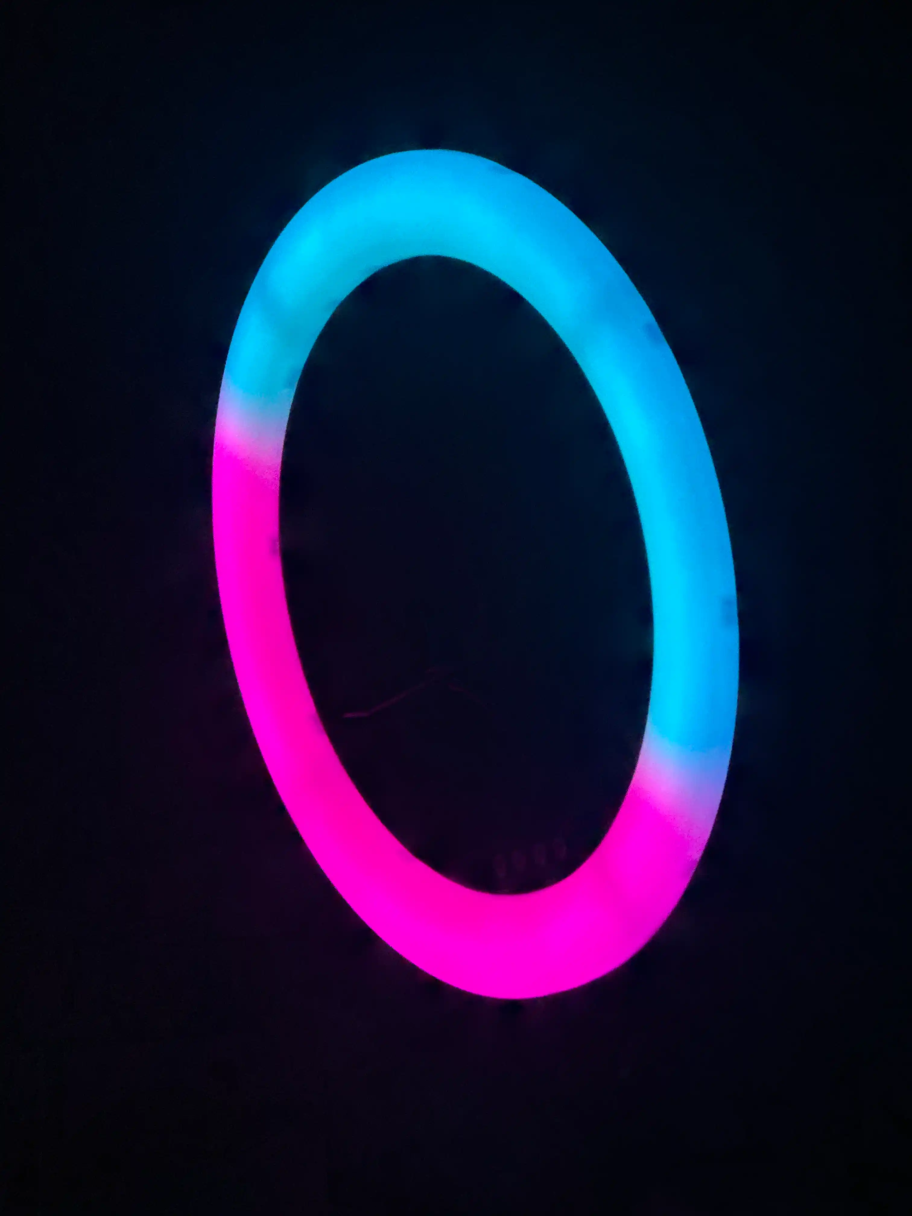 Selfi lampasi, halqali, RGB, LED, shtativ bilan, 210 sm