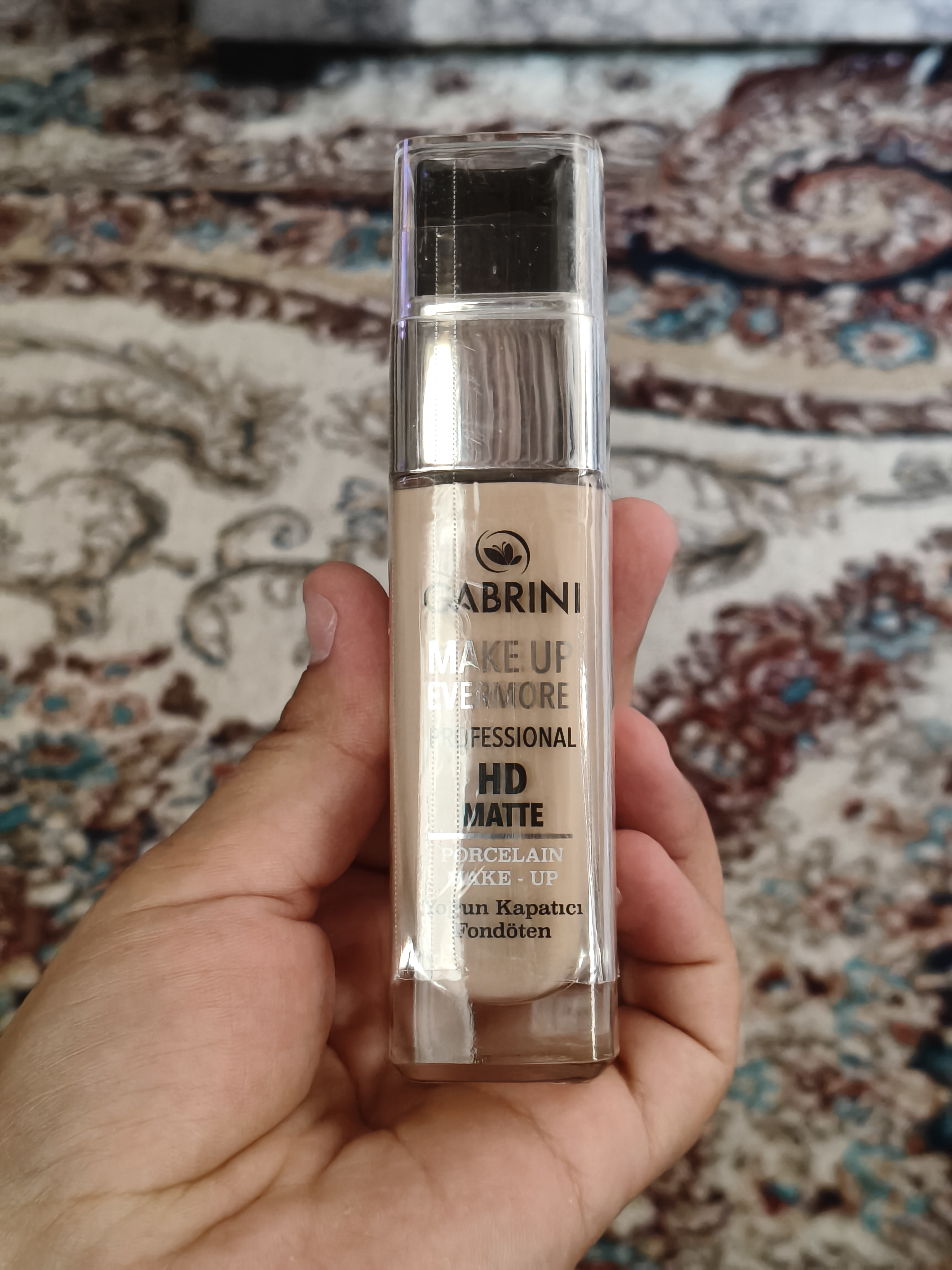 Ayollar uchun Gabrini matlovchi tonal kremi, HD Matte Make up Evermore foundation, 30 ml