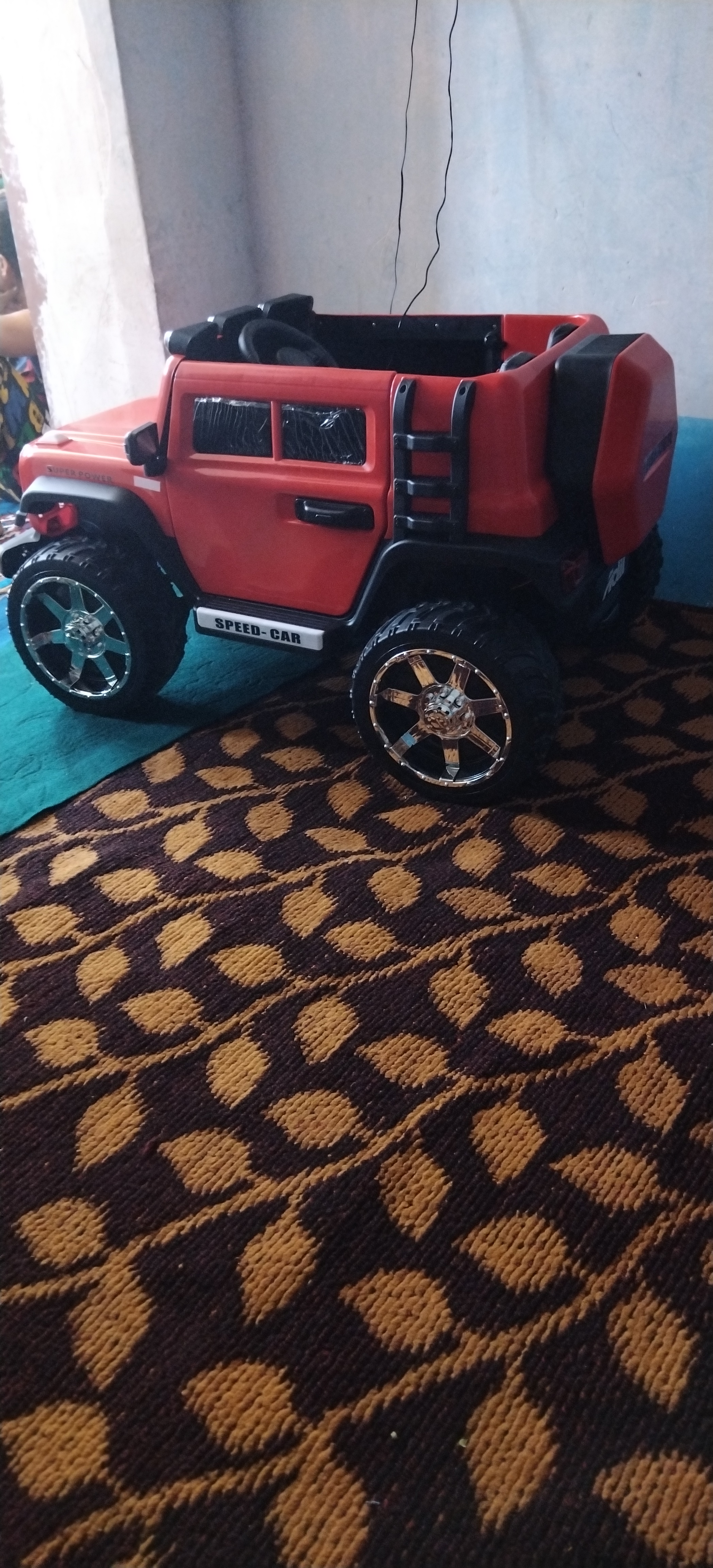 Bolalar uchun mashina elektromobil Mercedec Benz G63 AMG, akkumulyatorli
