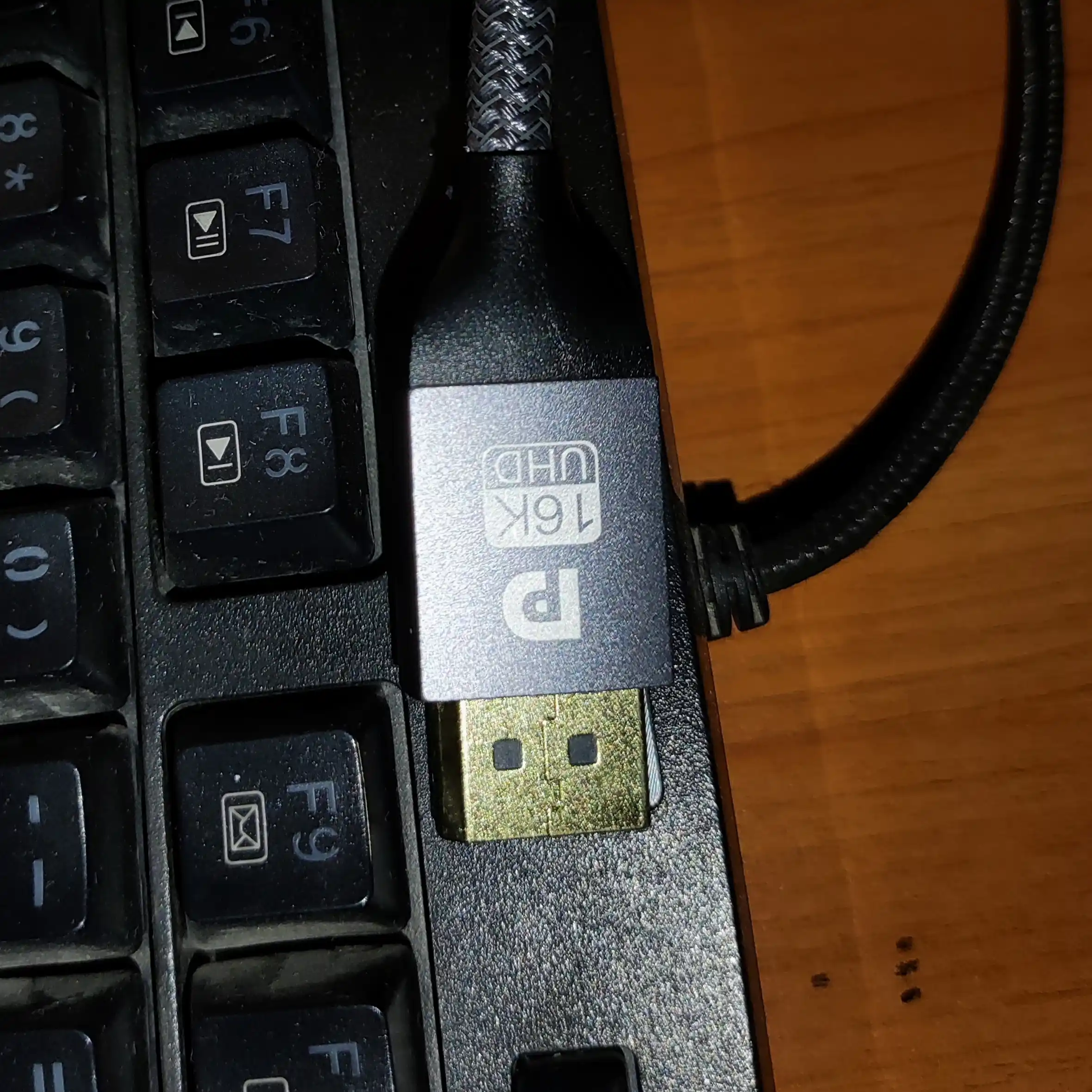 Кабель DisplayPort 2.1 DP to DP, поддержка 16K UHD, 80 Гбит/с, плетёный, позолоченный