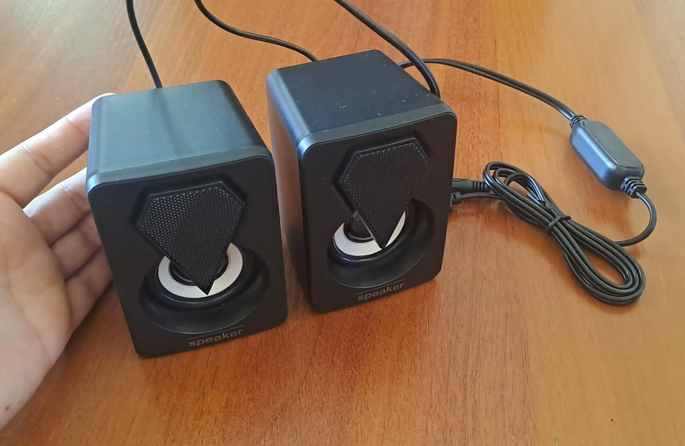 Колонки мини с RGB подсветкой, для компьютеров, смартфонов и ноутбуков, USB