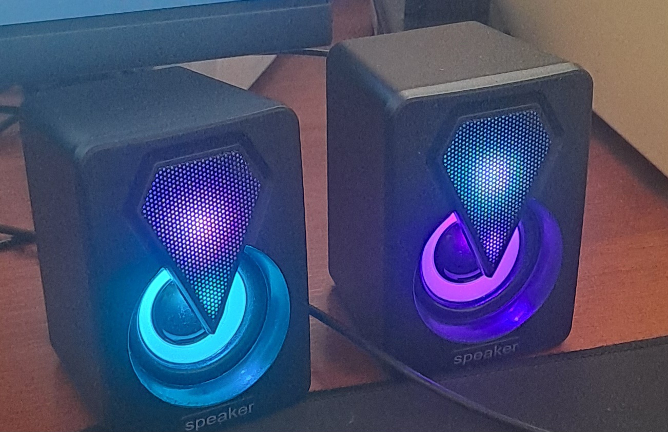 Колонки мини с RGB подсветкой, для компьютеров, смартфонов и ноутбуков, USB