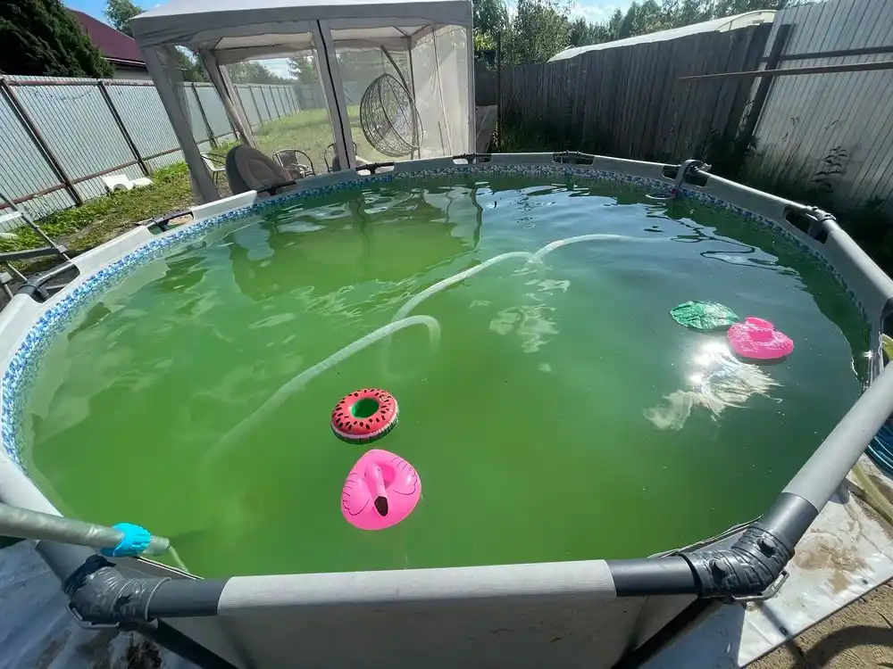 Средство для осветления и устранения загрязнений в воде в бассейне, Флокулянт