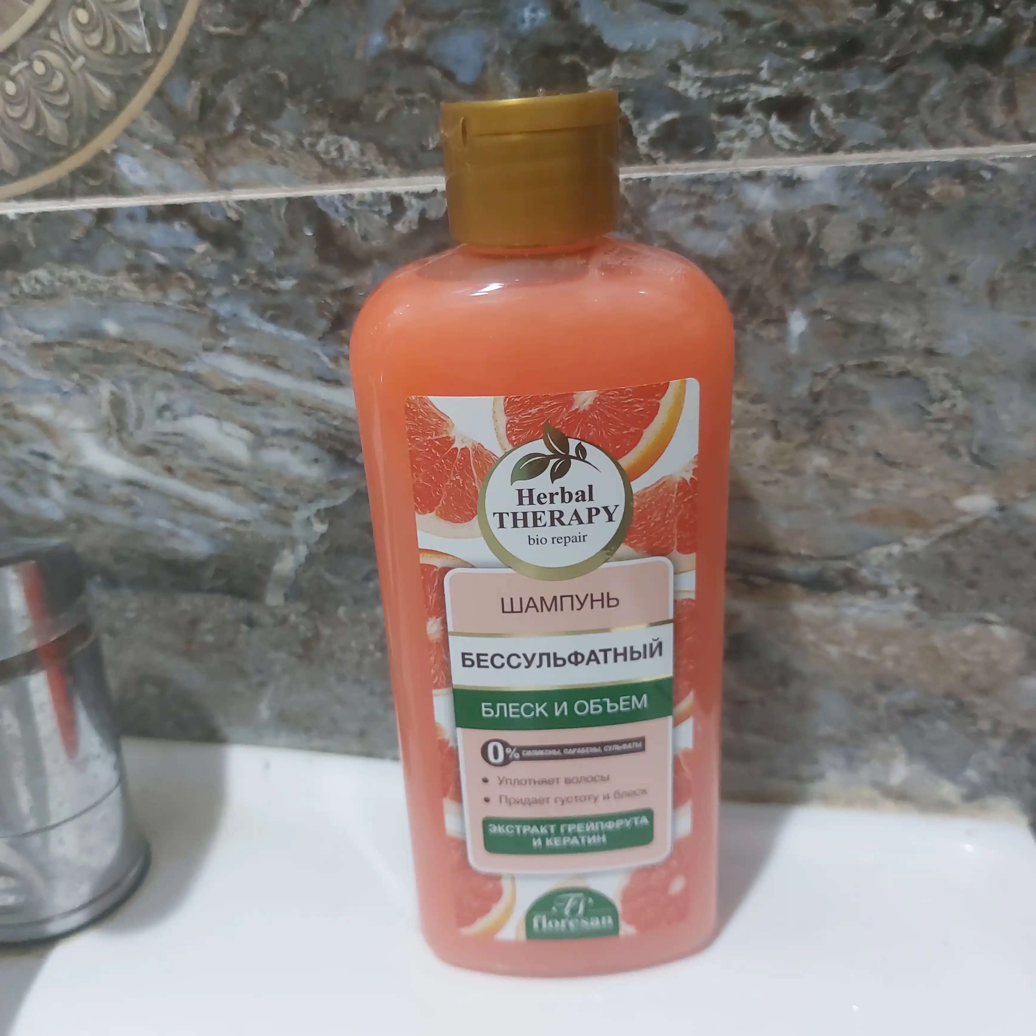 Sulfatsiz shampun Floresan, Herbal Therapy yorqinlik va hajm, 400 ml