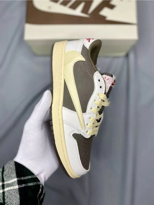NIKE SB DUNK LOW Junior krossovkalari, sport, uniseks, o'lchami 36 - 44, yoz va kuz