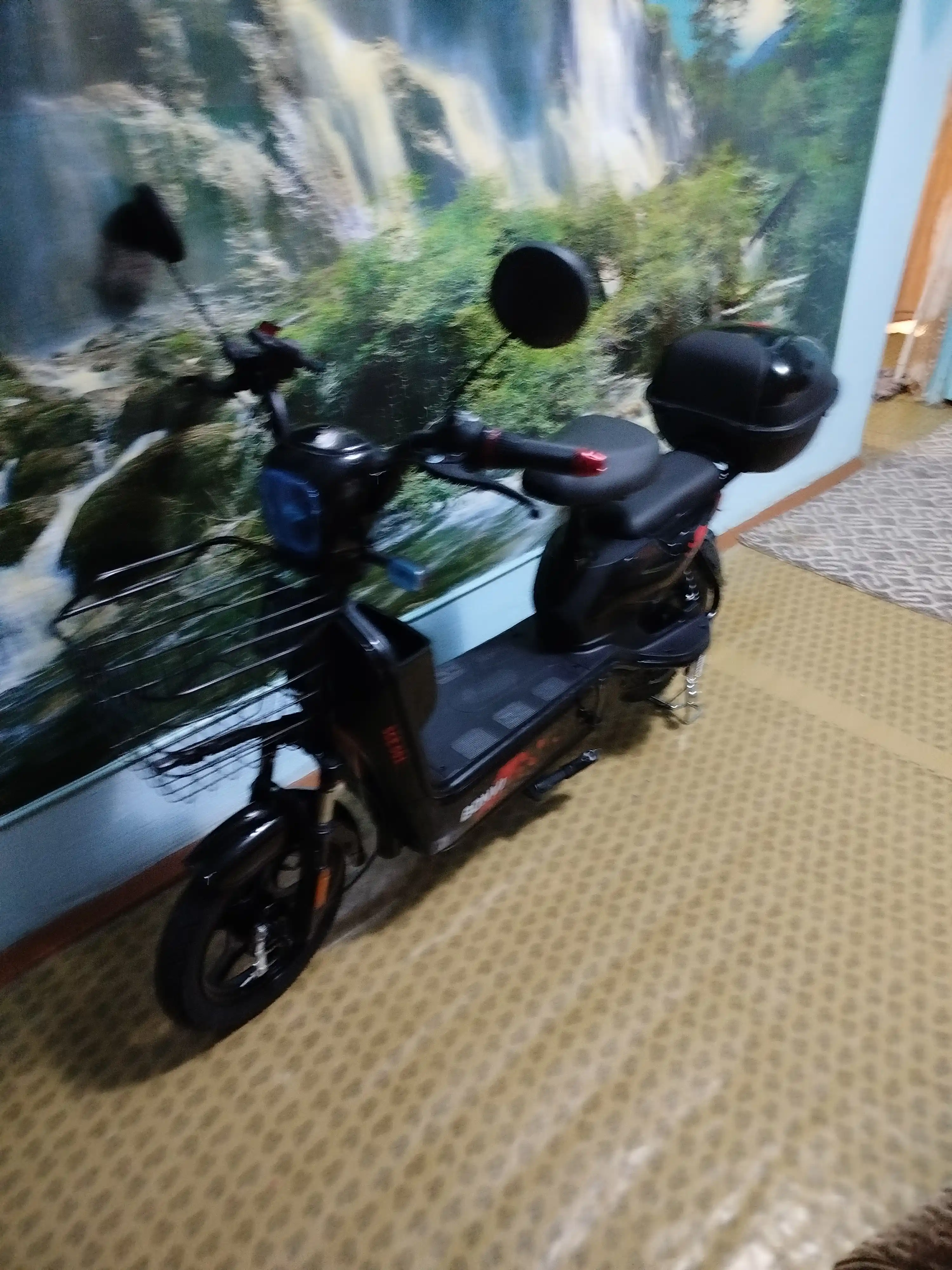 Электроскутер Drongo R14 с бонусом в комплекте