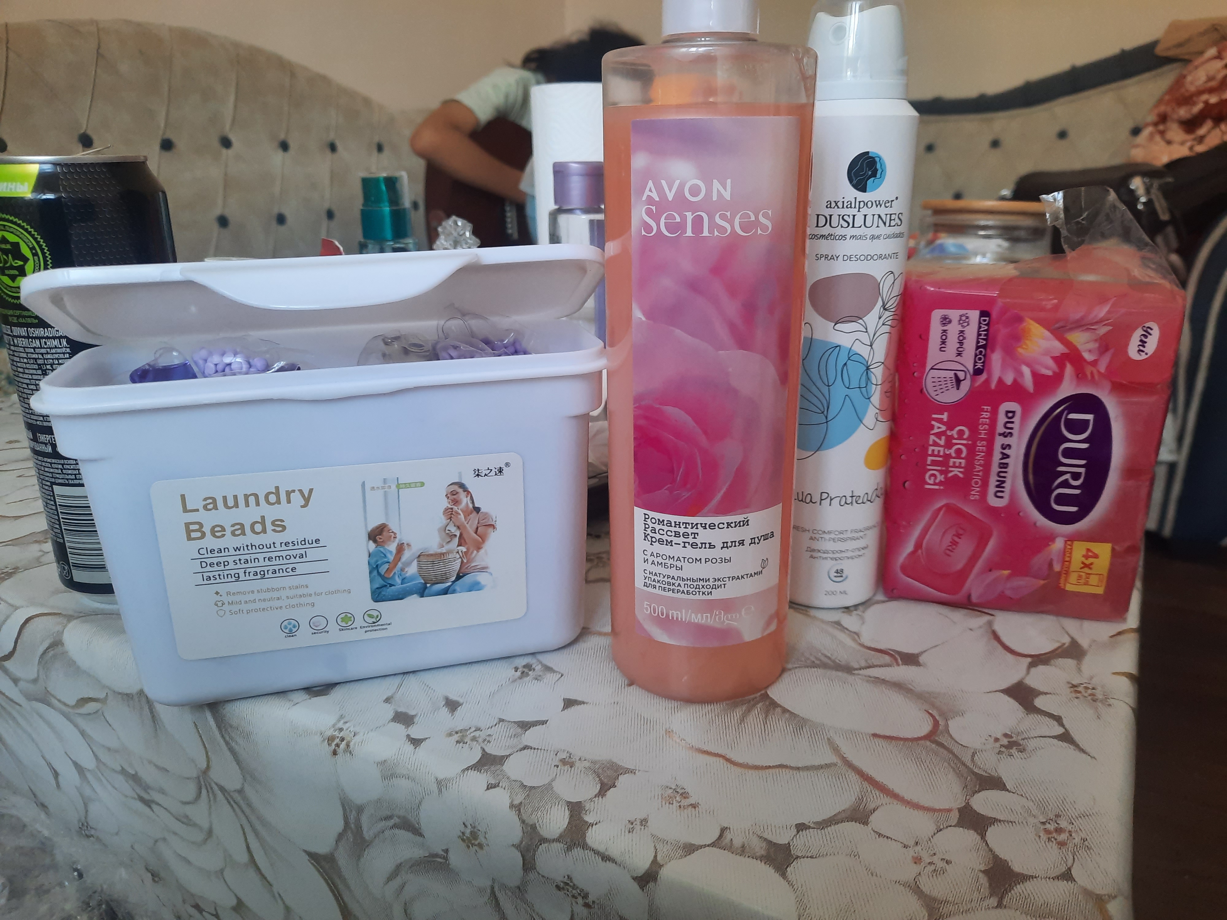 Гель для душа Avon Porcelain Senses, романтический рассвет, 500 мл