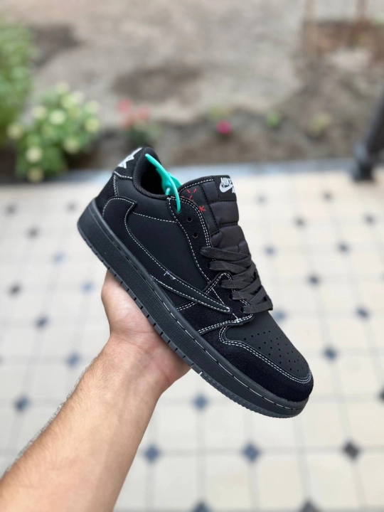 Krossovkalar Nike SB Dunk Low - 
