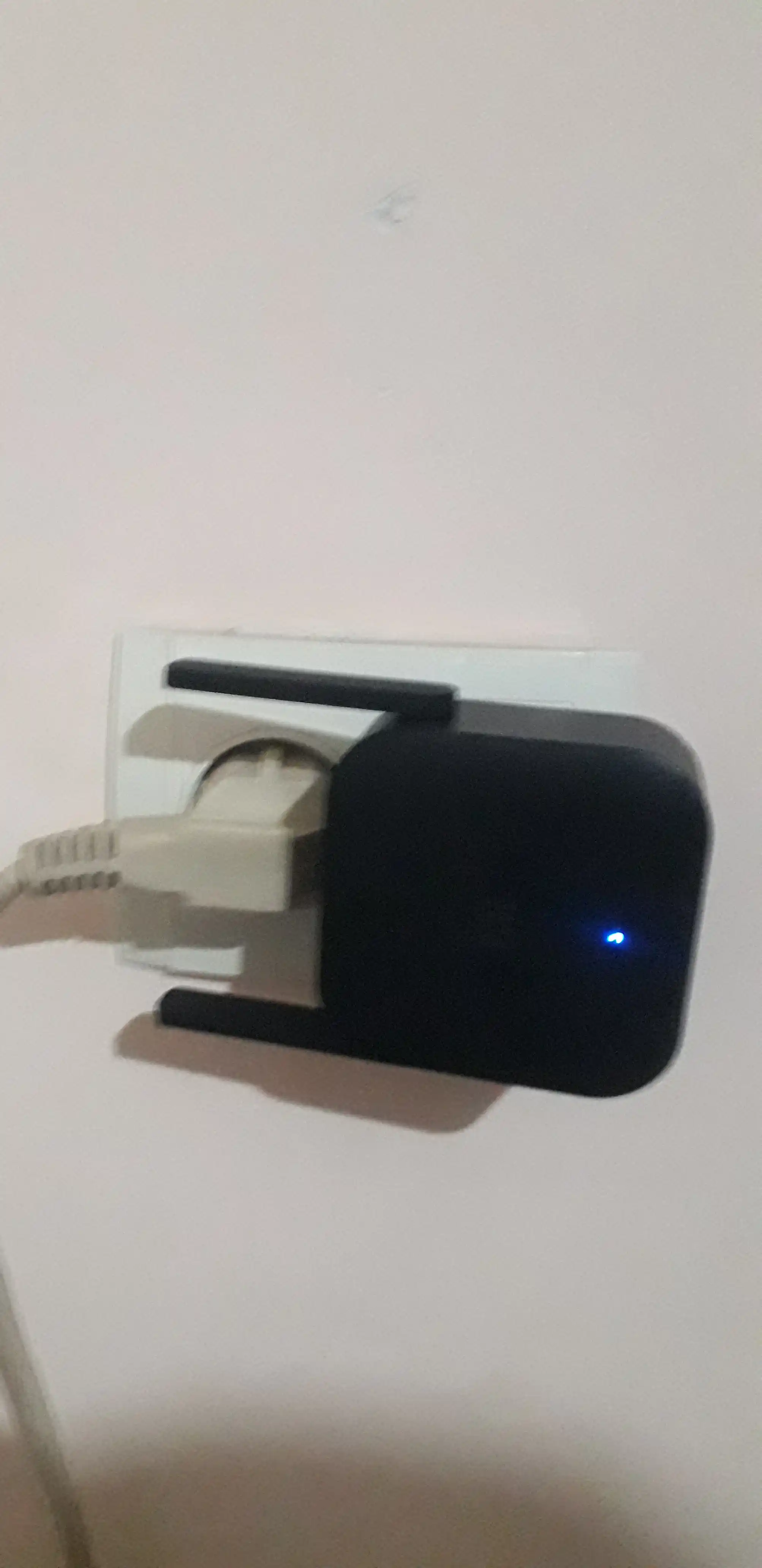 Усилитель сигнала Wi-Fi Mi repiter Xiaomi Mi Range Extender Pro, N300, Global version