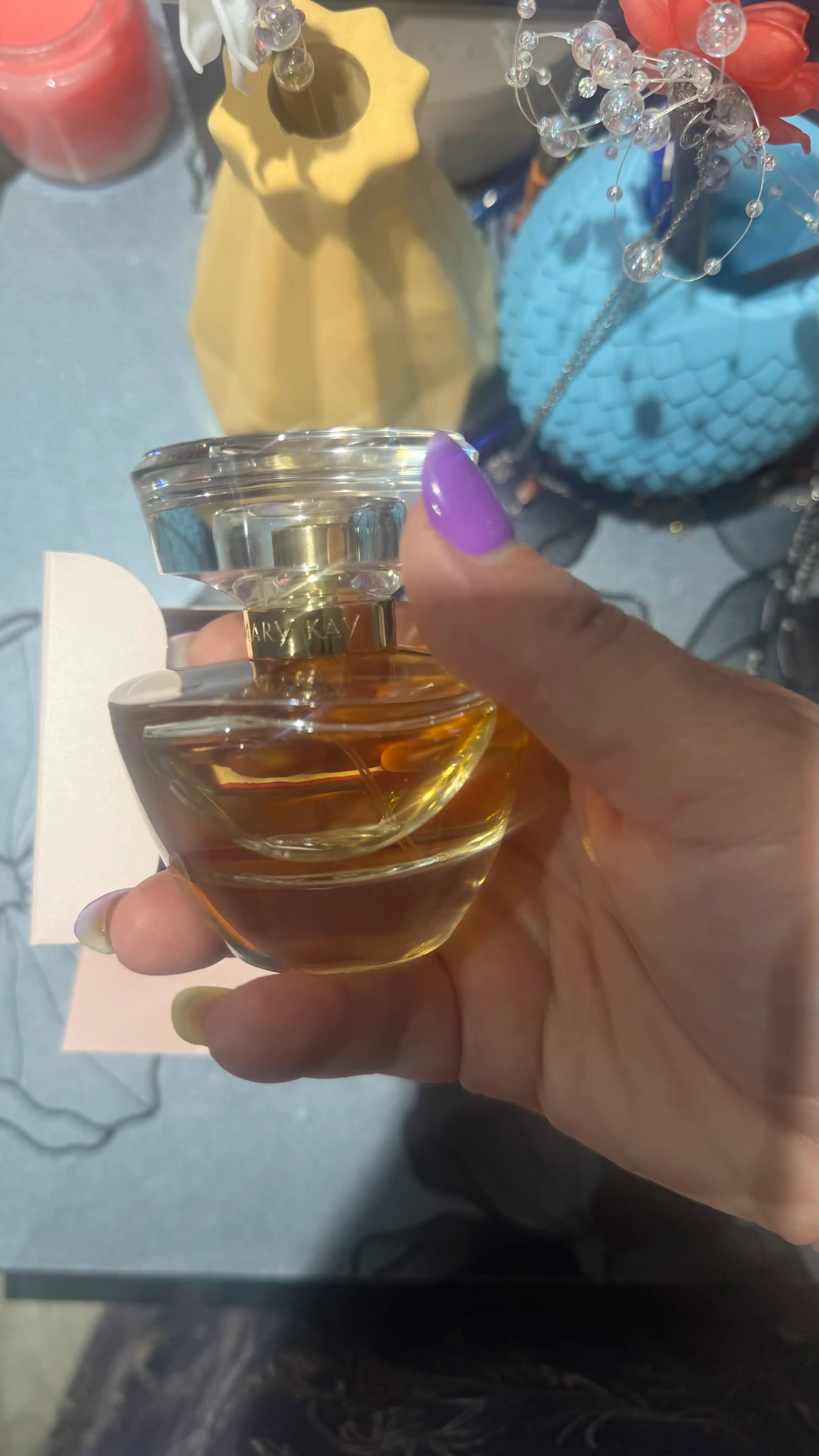 Atir ayollar uchun Illuminea, 50 ml