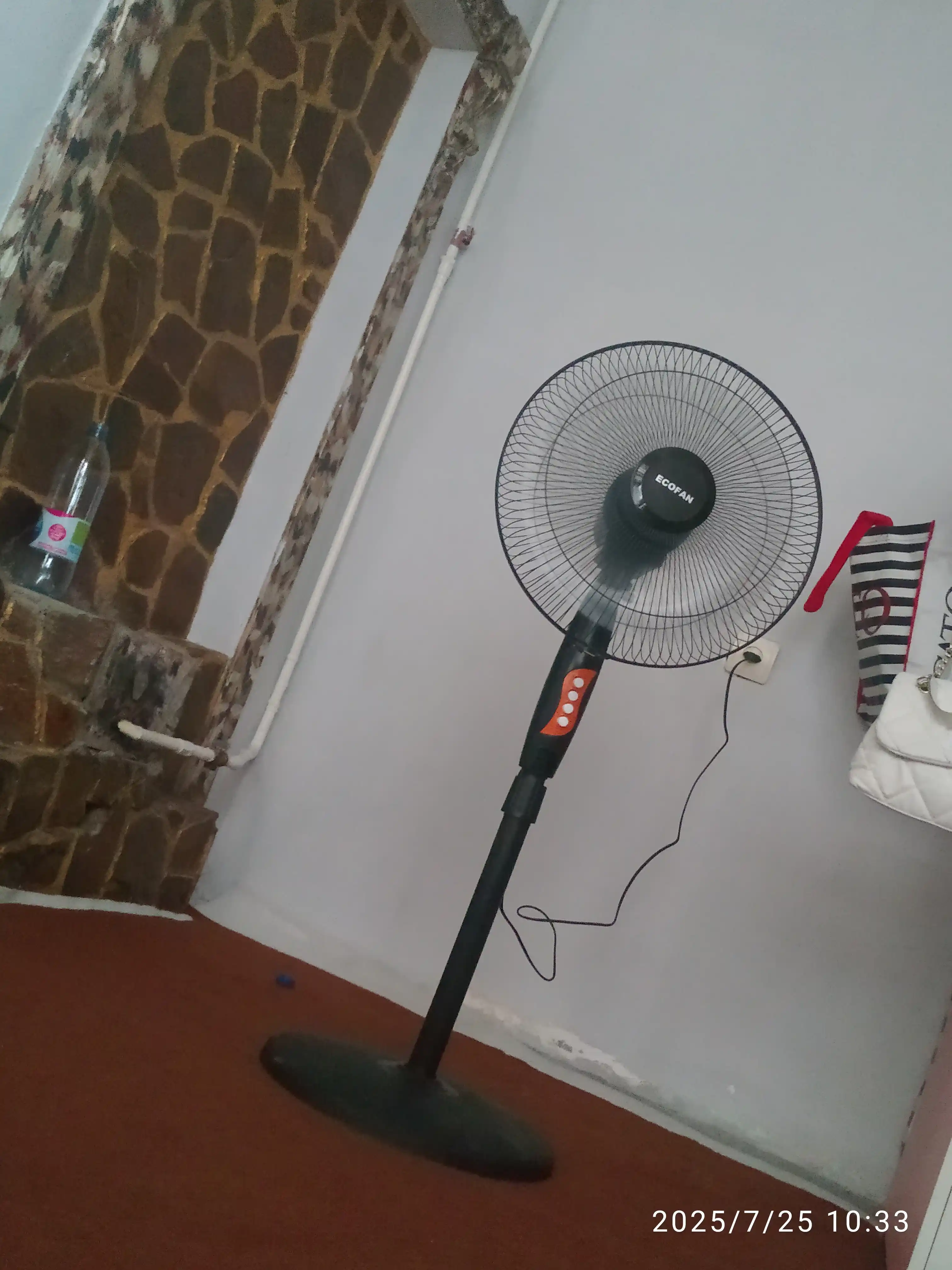 Ventilyator uy va ofis uchun EcoFan, jim va tejamkor