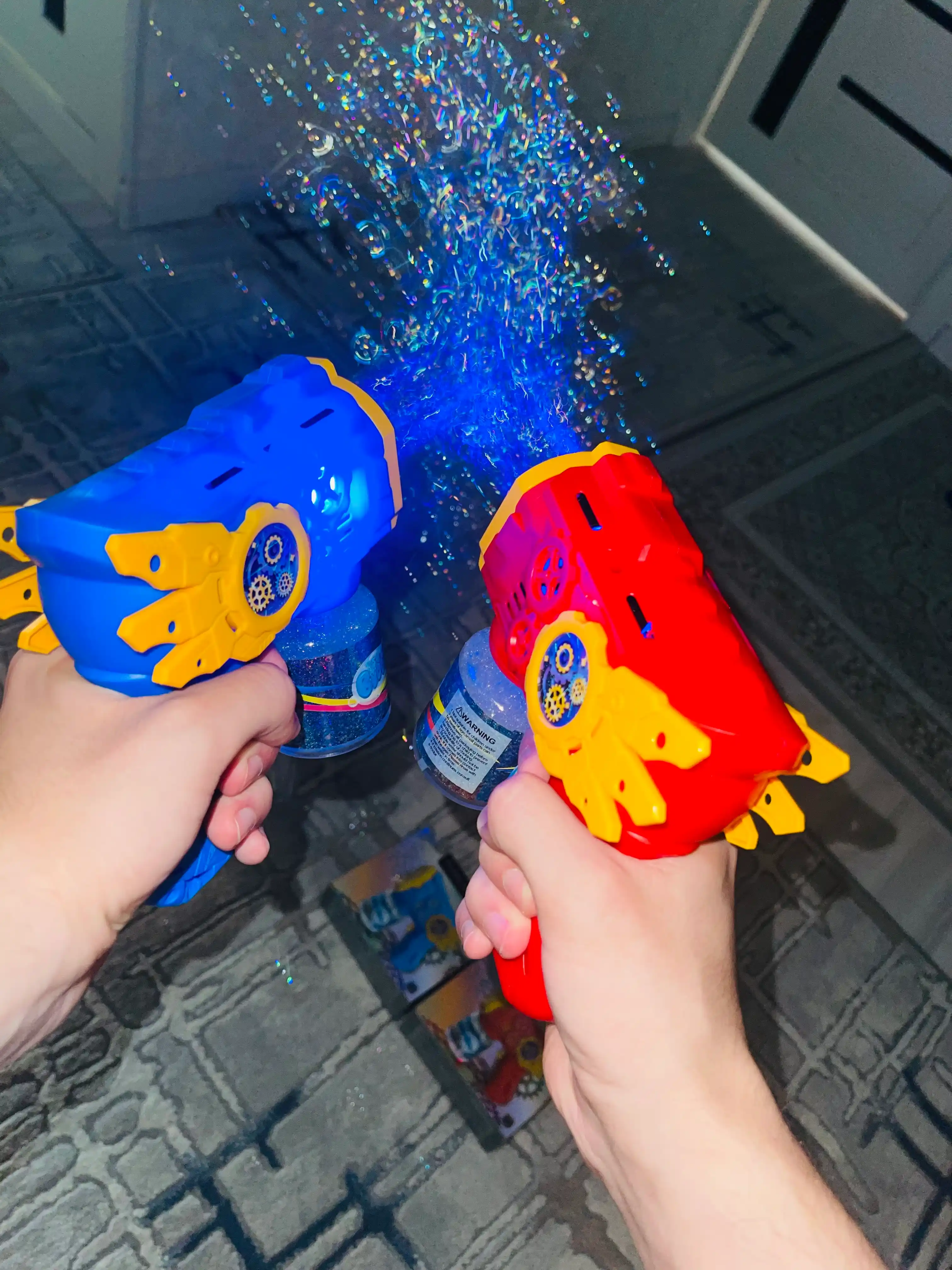 Генератор пузыри, мыльный пистолет, пузырики, пузырек  Bubble gun