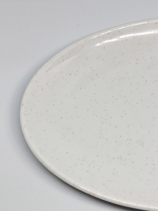 Oval likopcha