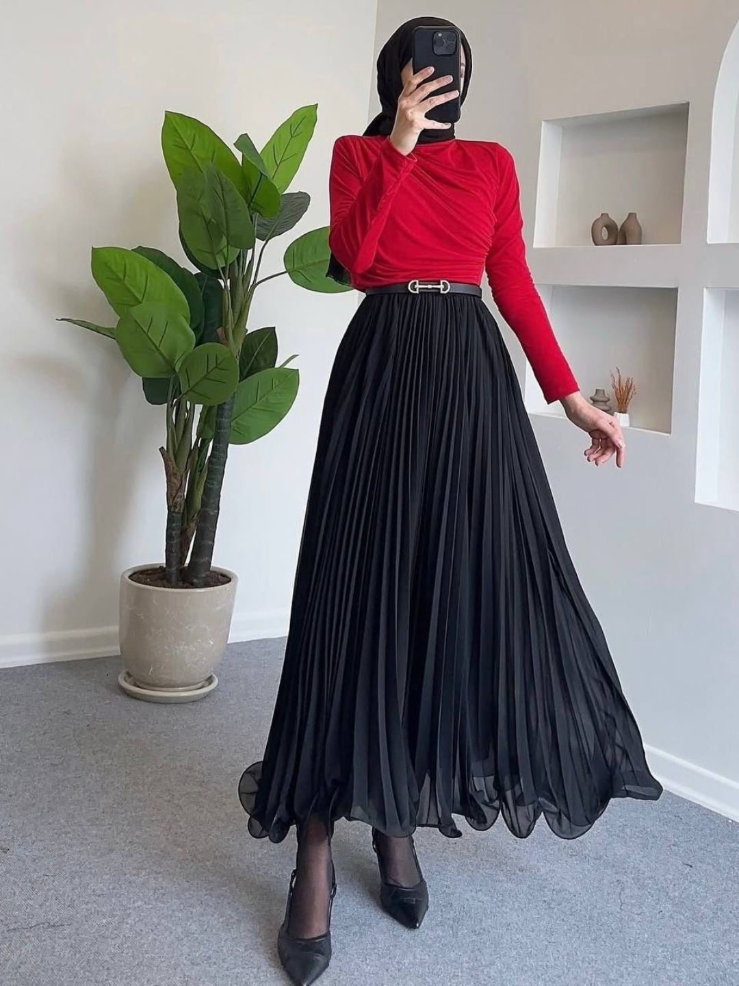 Kiyimdagi kaltak Homilador ayol bilan jinsiy aloqa