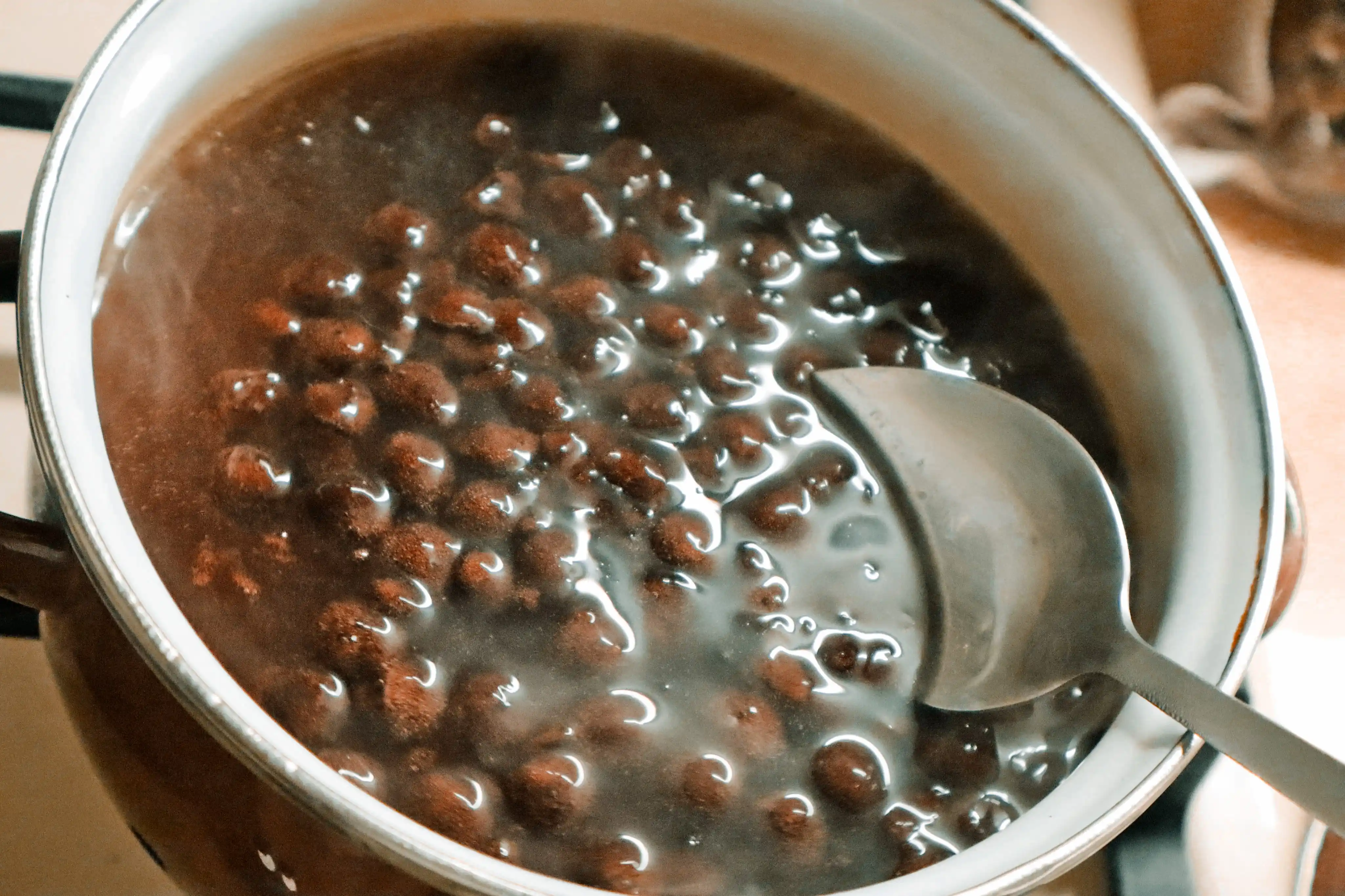 Qora tapioca standart