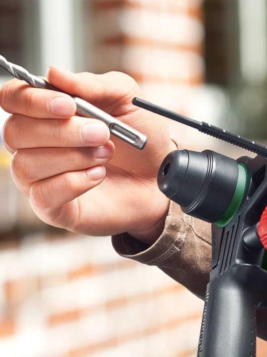 Перфоратор BOSCH PBH 2500 RE