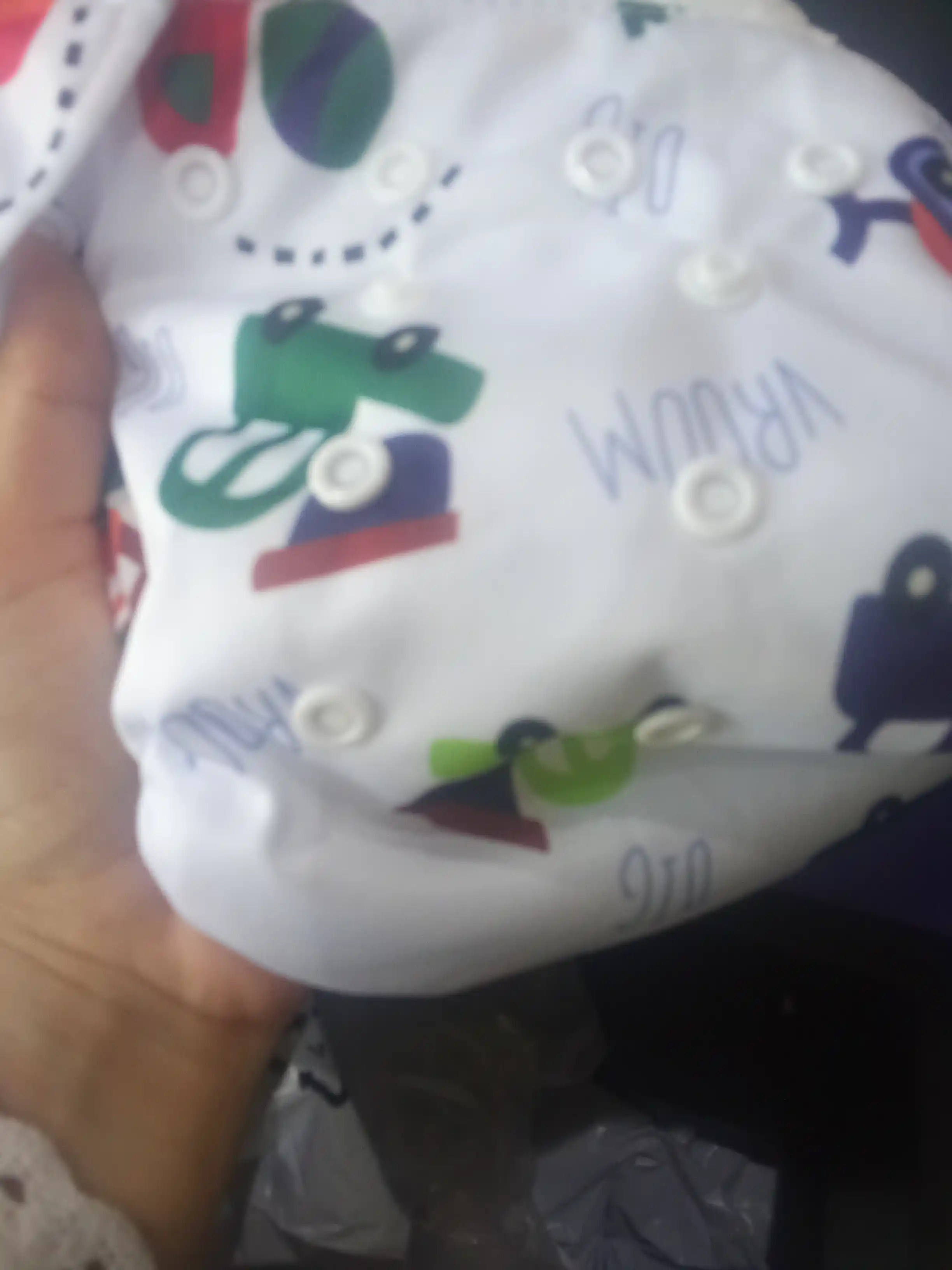 Ko‘p marta ishlatiladigan tagliklar, vkladishli, tuvakka o‘rgatish uchun, 3-15 kg