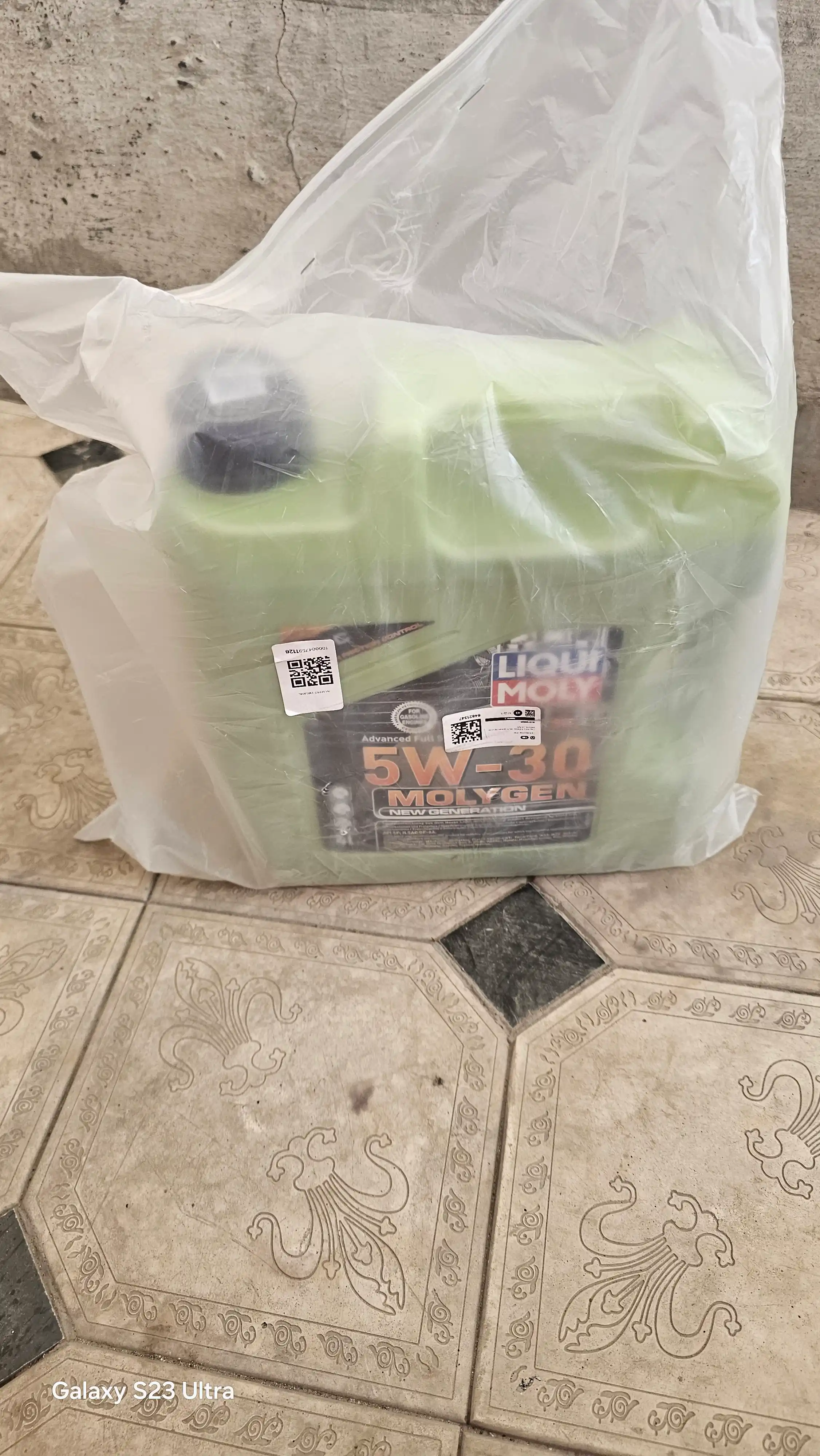 Dvigatel moyi  MOLY MOLYGEN 5W30, 4 litr
