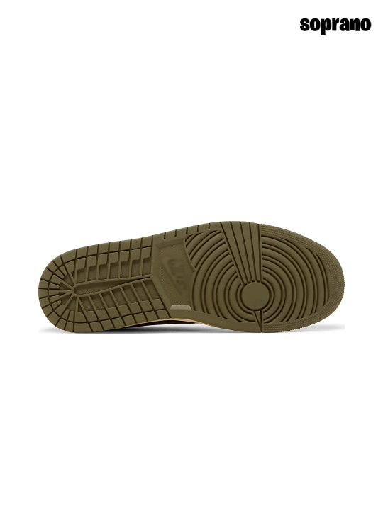 Ayollar uchun Nike SB Dunk Low krossovkalari,sport uslubida, o‘smirlar uchun ham mos,35–40