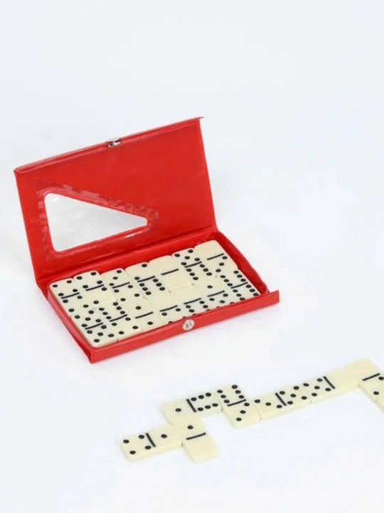 Домино классическая игра, 28 костей, в кожаном футляре, 6+