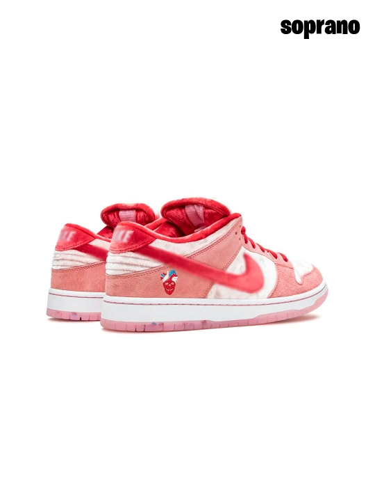 Ayollar uchun Nike SB Dunk Low krossovkalari,sport uslubida, o‘smirlar uchun ham mos,35–40