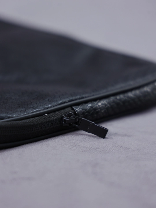 Planshet va netbuklar, 32×22 sm, eko charm qoplama, 12 dyuymli