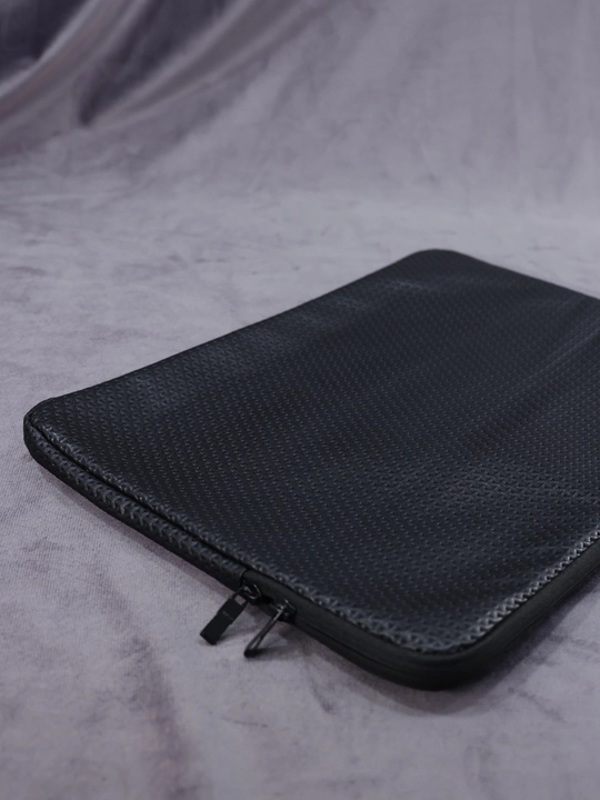 Planshet va netbuklar, 32×22 sm, eko charm qoplama, 12 dyuymli
