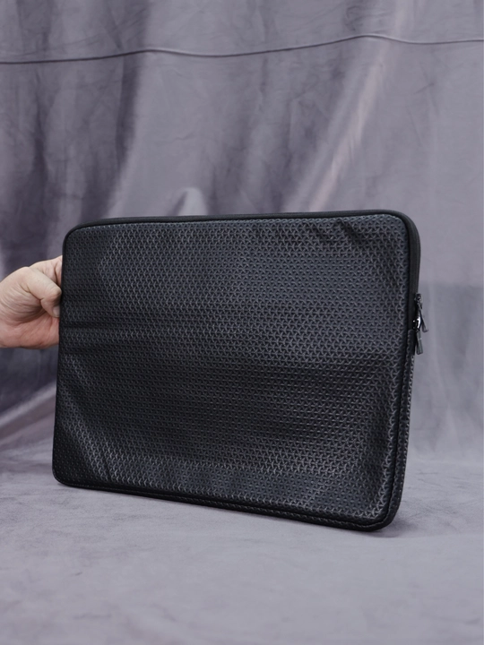 Planshet va netbuklar, 32×22 sm, eko charm qoplama, 12 dyuymli