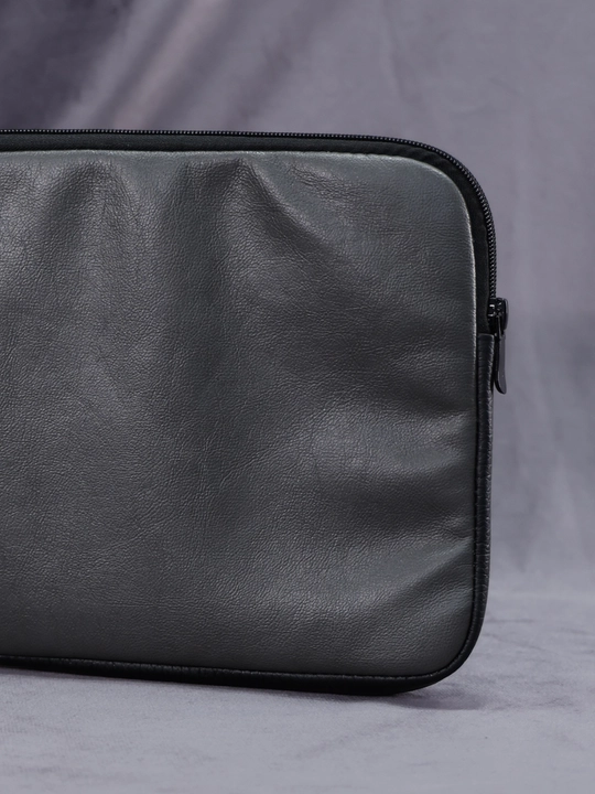 Planshet va Netbooklar 32×22 sm qoplama, eko charm, 12 dyuymli