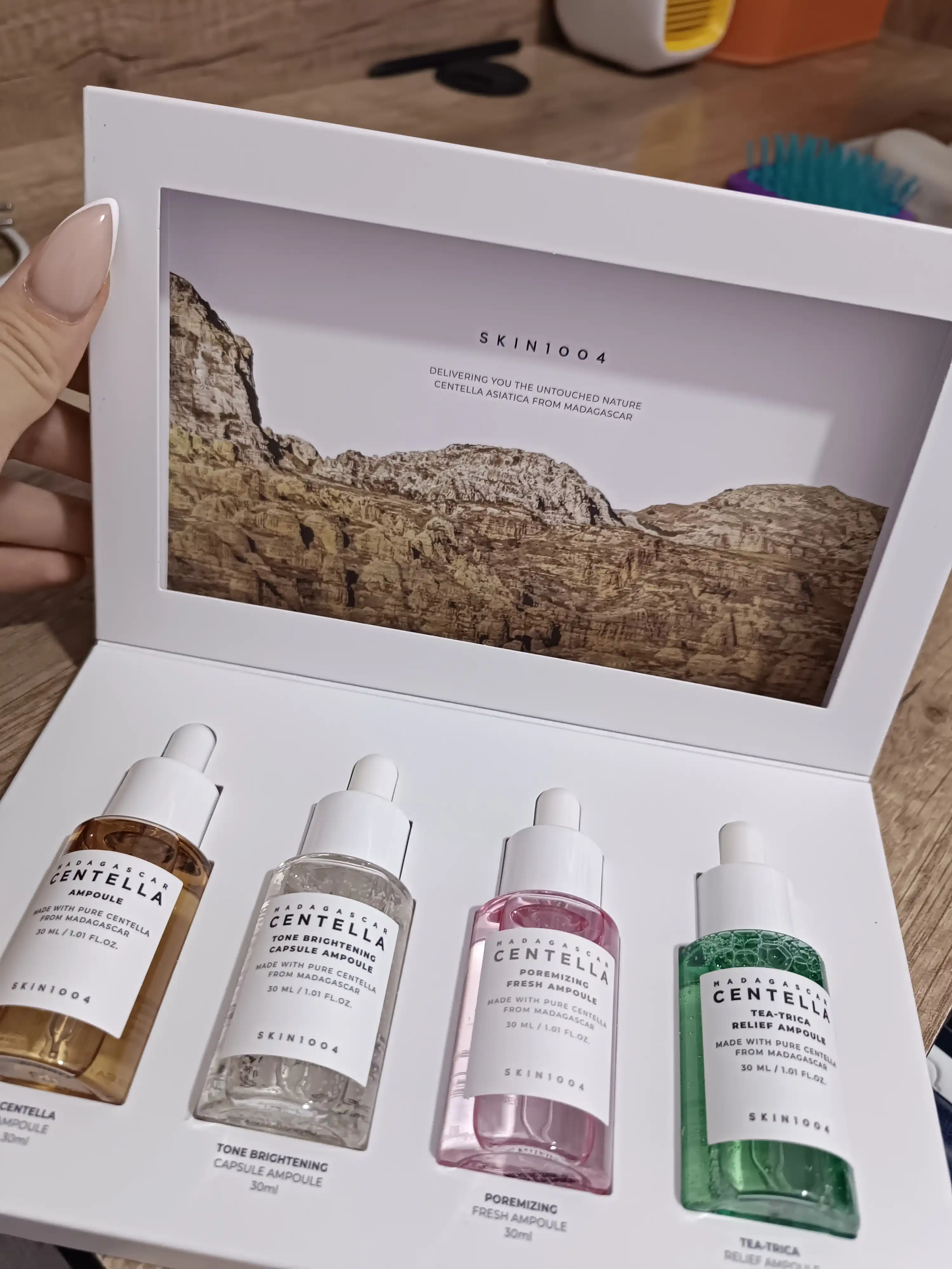 Набор из 4 сывороток с центеллой SKIN1004 Madagascar Centella Ampoule Kit