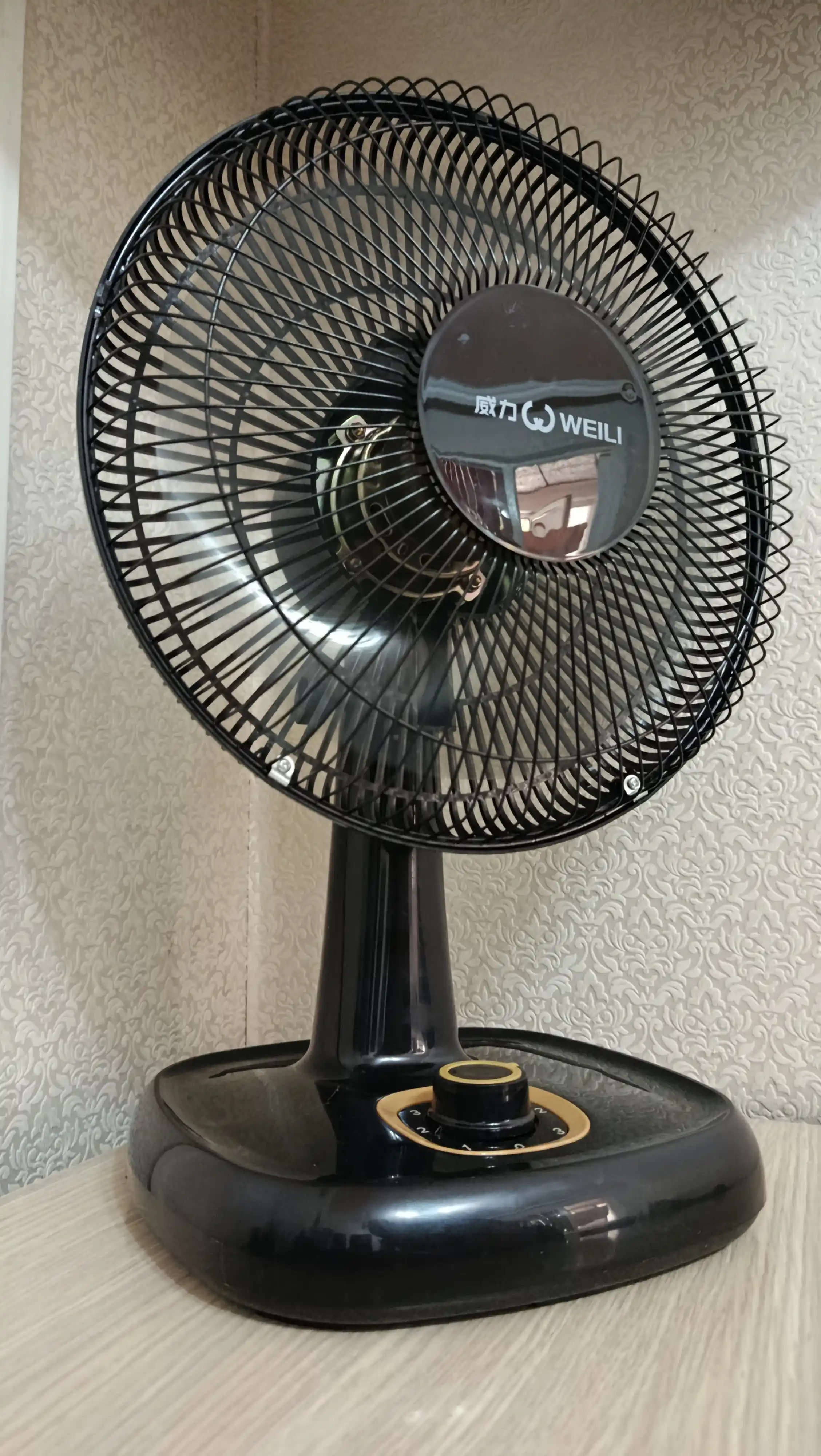 Stol ventilyatori, kuchli, jim, 3 tezlik, uy va ofis uchun, energiya tejamkor